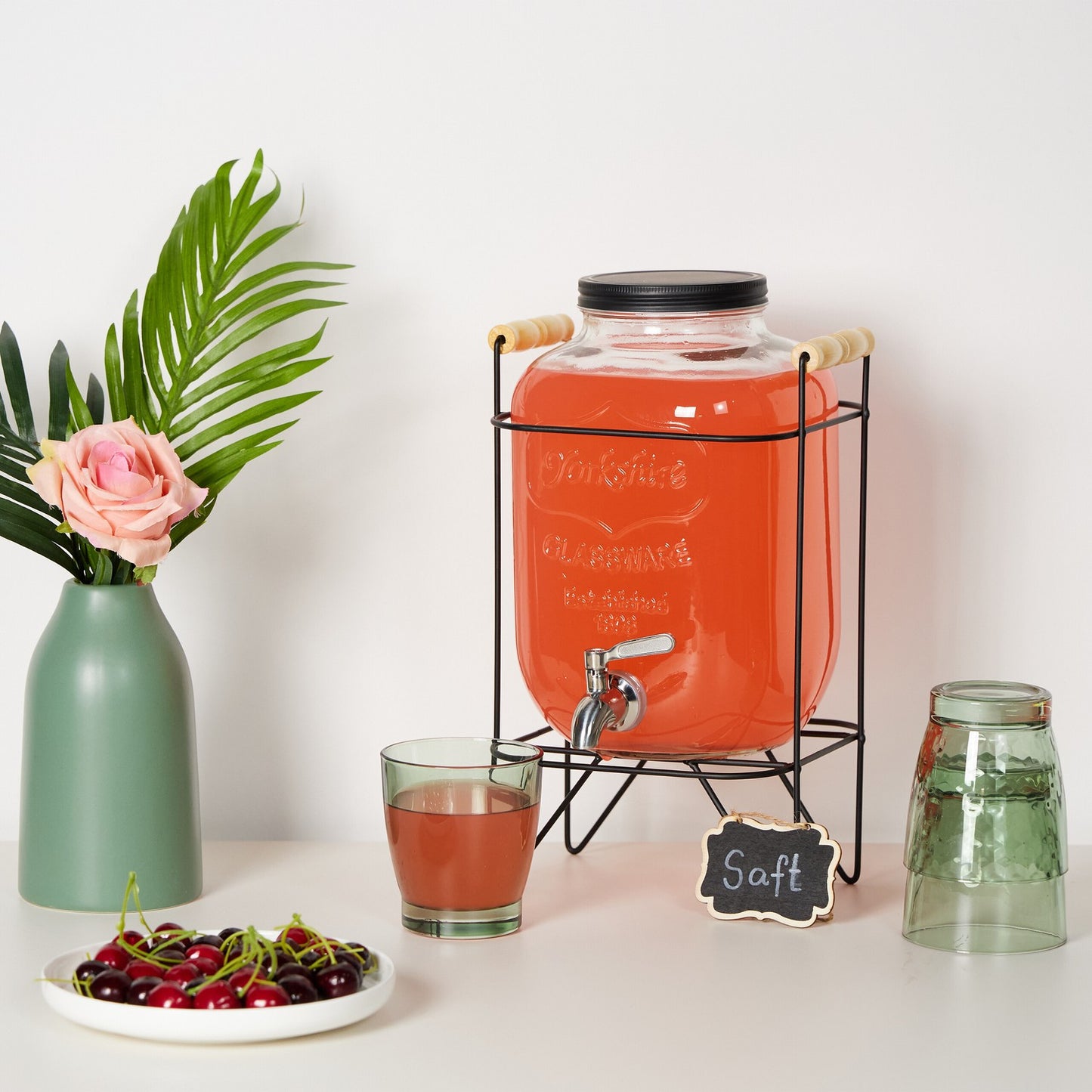 Beverage dispenser with stand 5 L