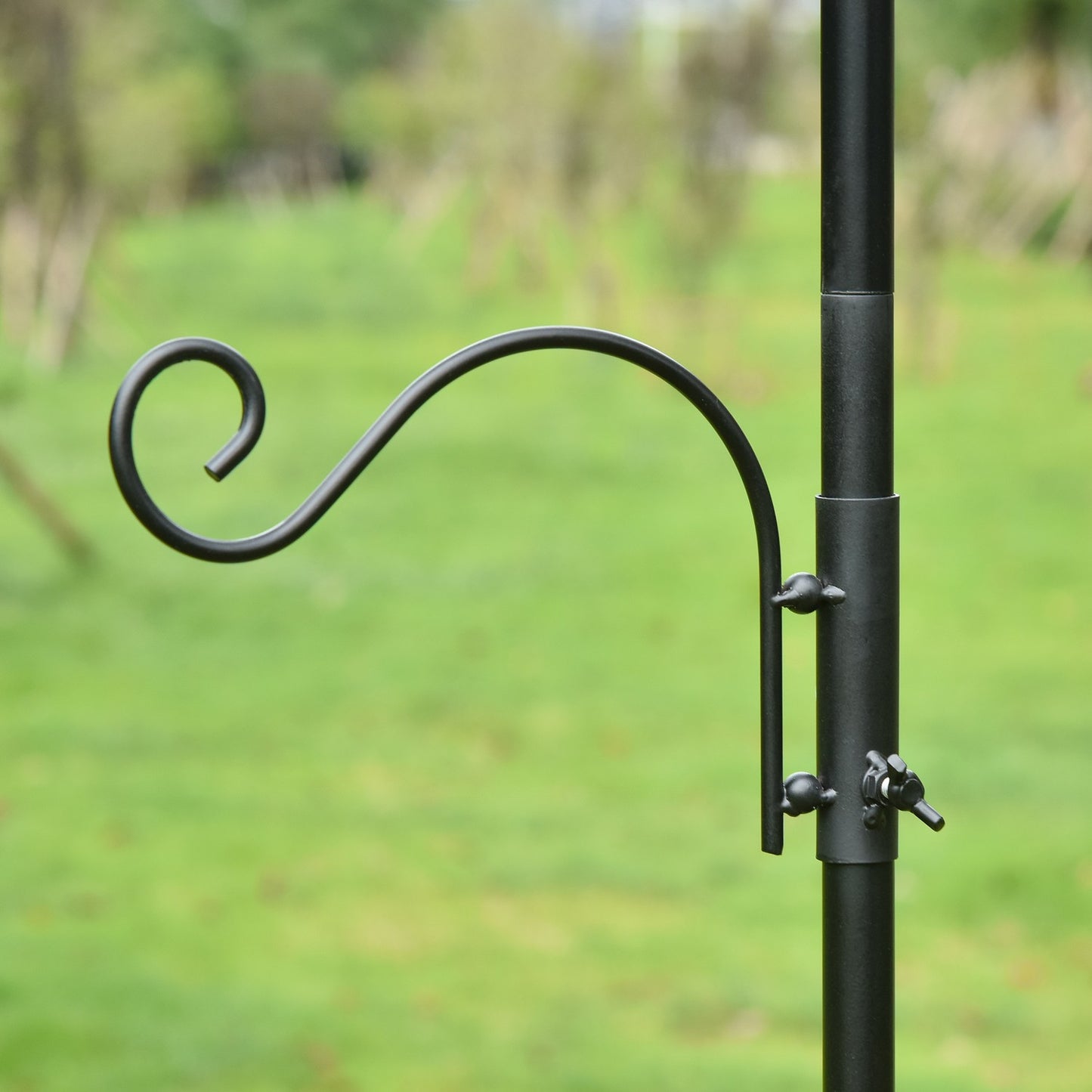 Black bird feeder, 4 hooks, 54.5 x 208 cm