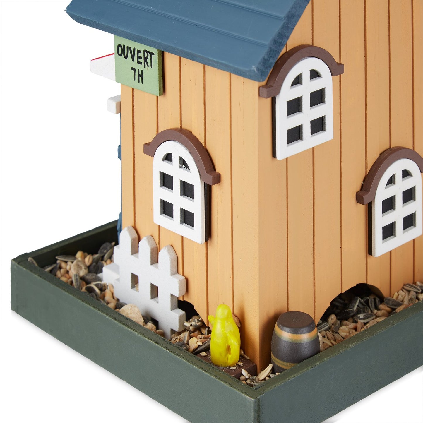 Bird house for hanging outside