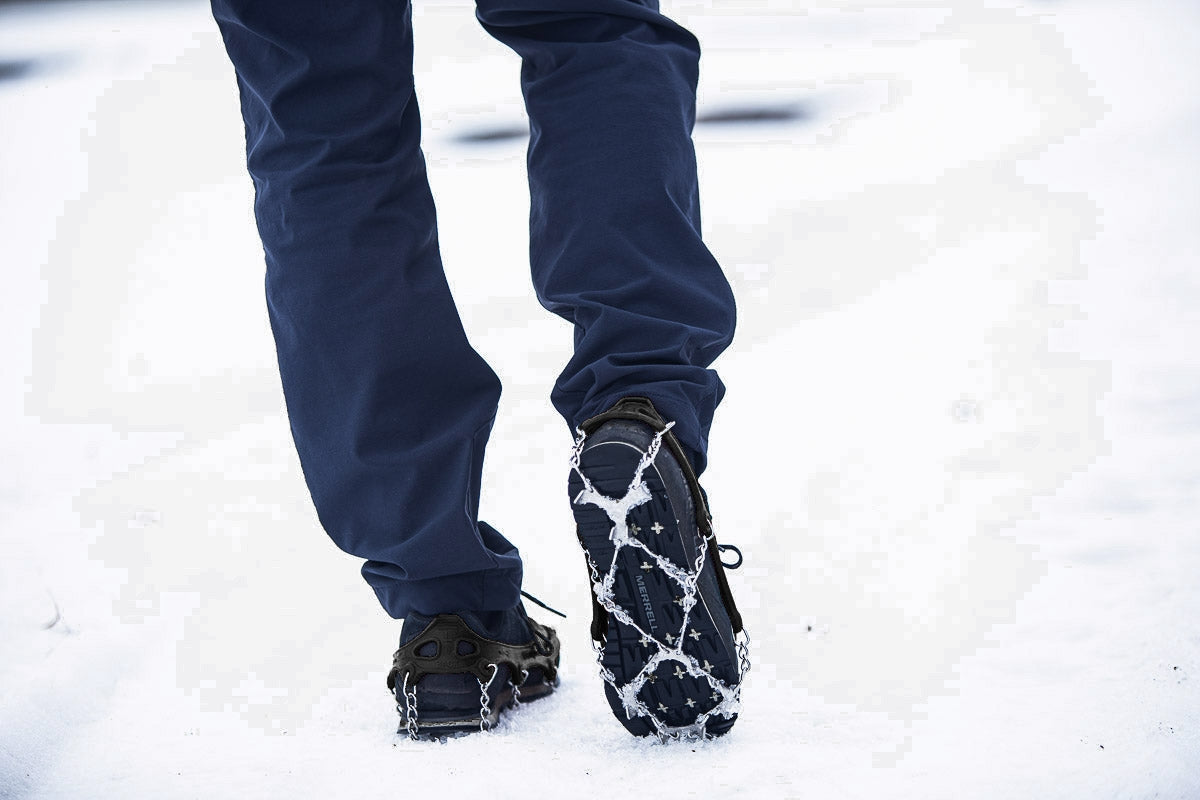 Black Crampons, Medium Size, Anti-Slip Traction