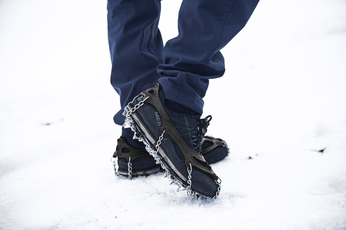 Black Crampons, Medium Size, Anti-Slip Traction
