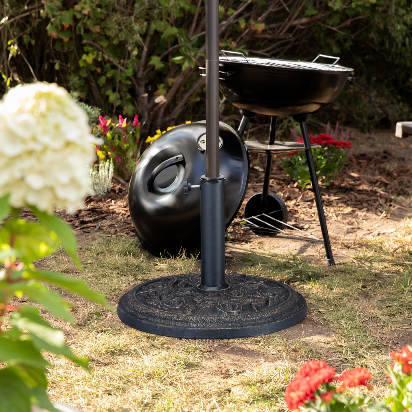 Black Parasol Stand with Rose Pattern