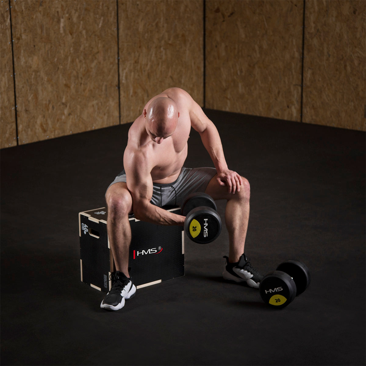 Black Plyometric Box, 50x40x30cm, Durable Fitness Equipment