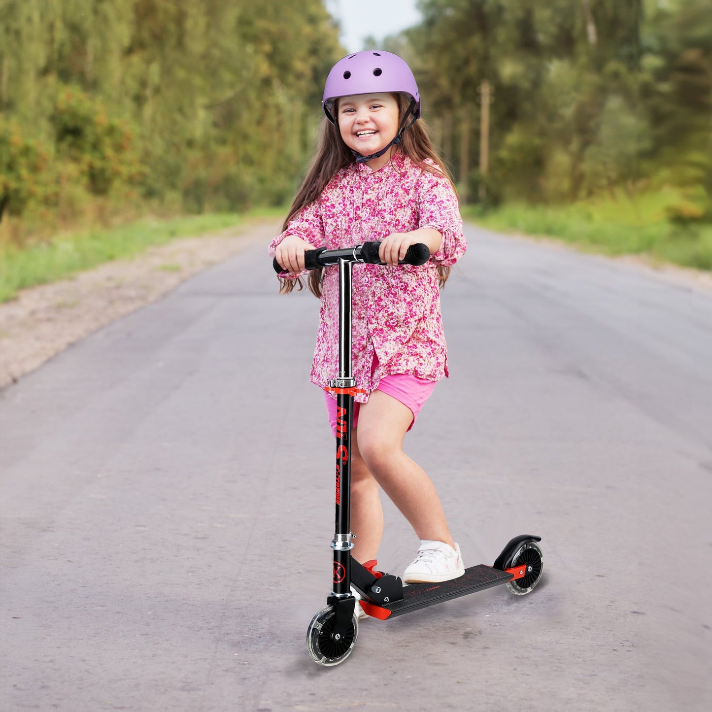 Black-Red Scooter, 120L, Durable Design