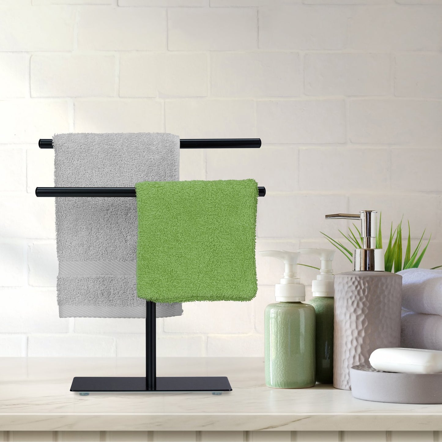 Black towel stand with 2 rails