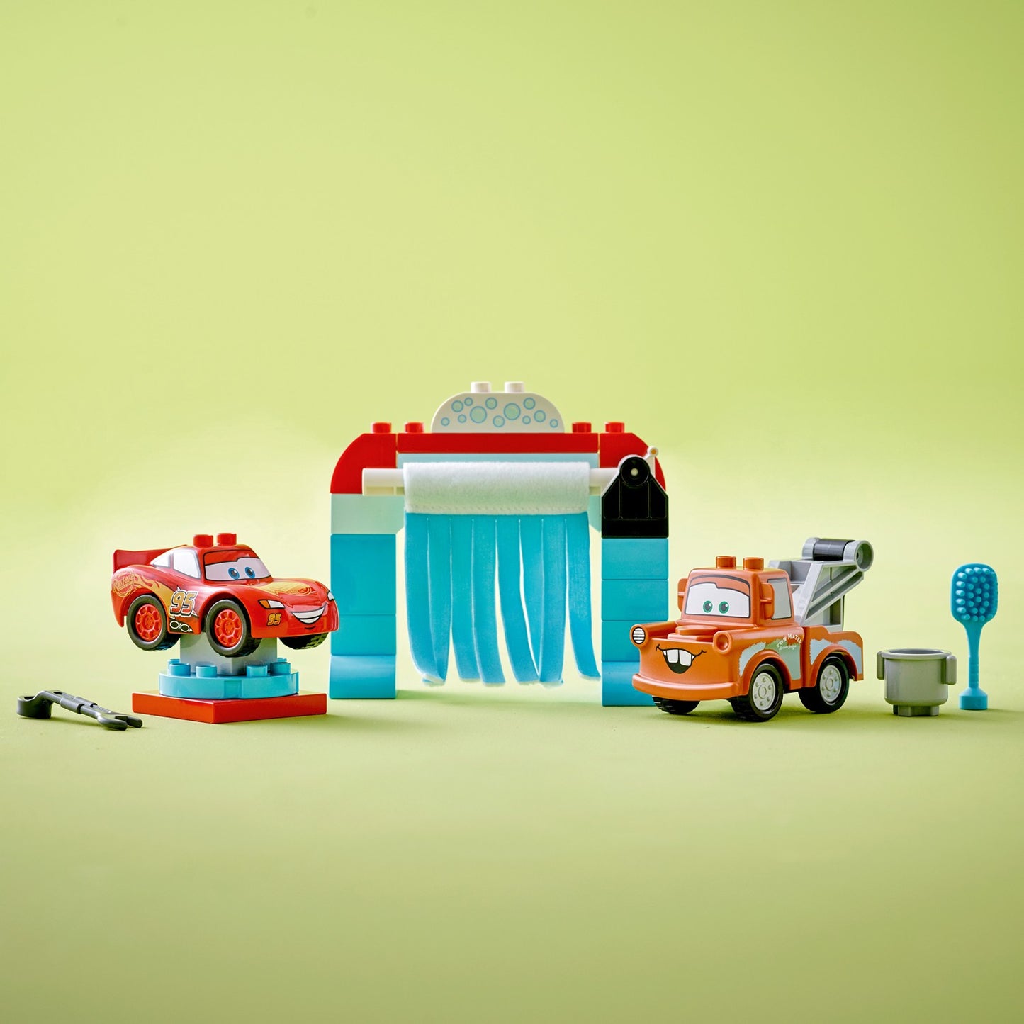 Blixten McQueen&Bärgarn's fun car wash