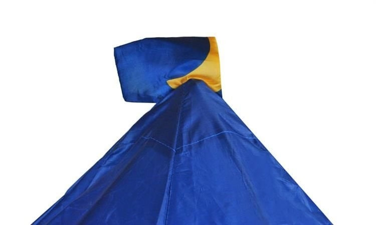 Blue children's tent
