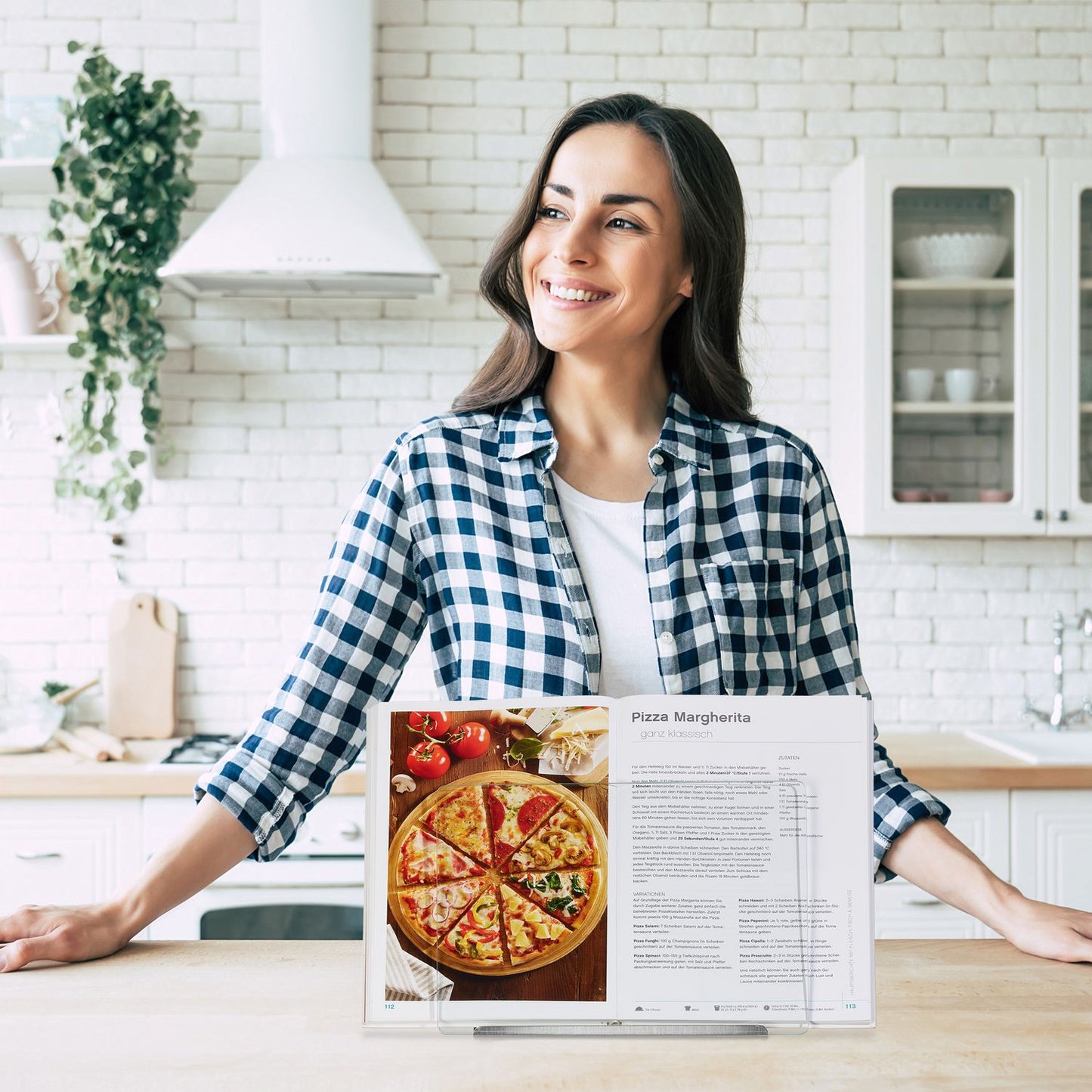 Bookcase in metal & glass