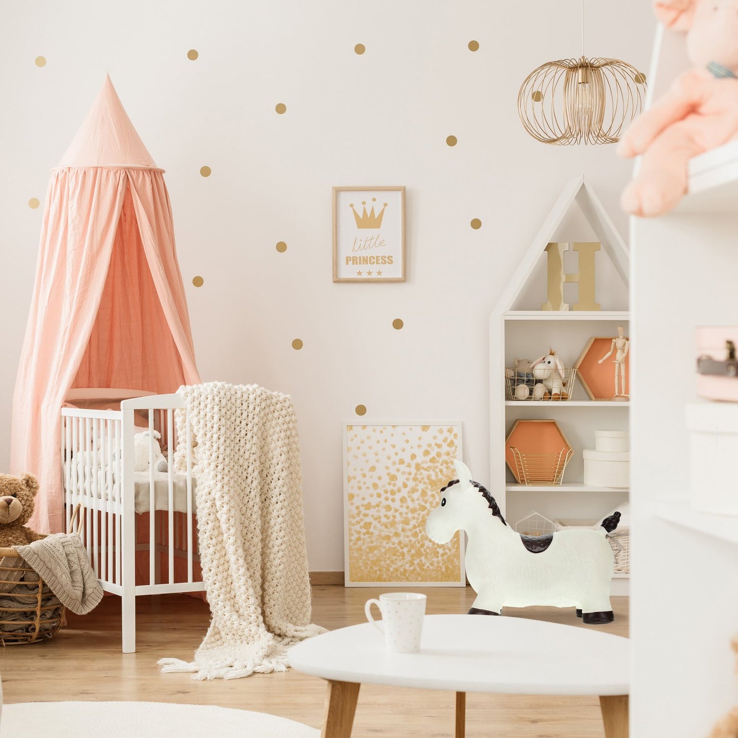 Bouncing animal Horse in white