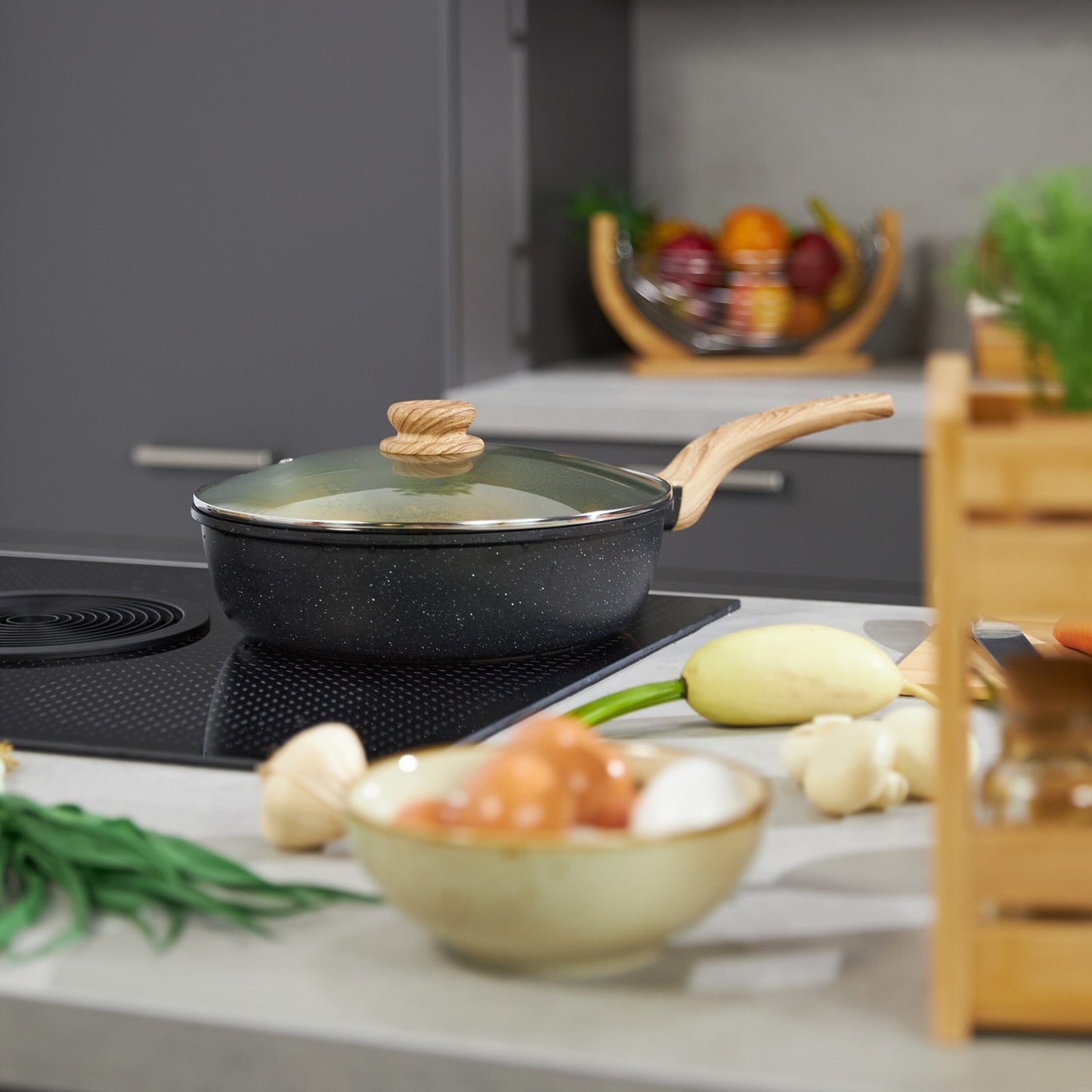 Braising Pan with Lid, Non-Stick, Induction Safe