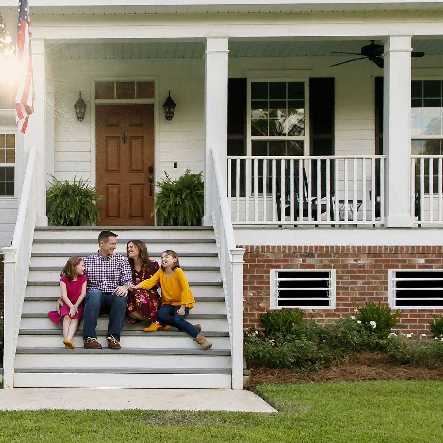 Burglary protection with extendable window grill