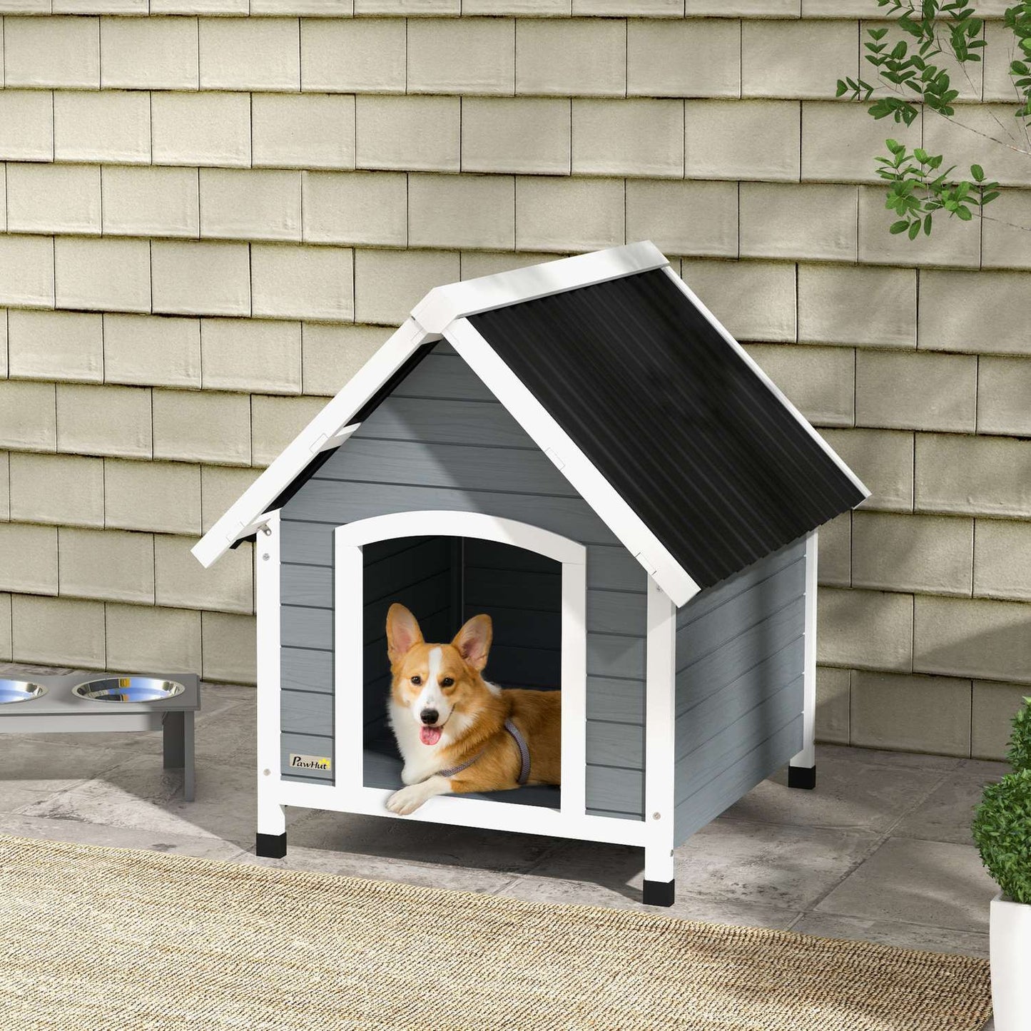 Medium Dog House, Spruce Wood, Weatherproof, Asphalt Roof