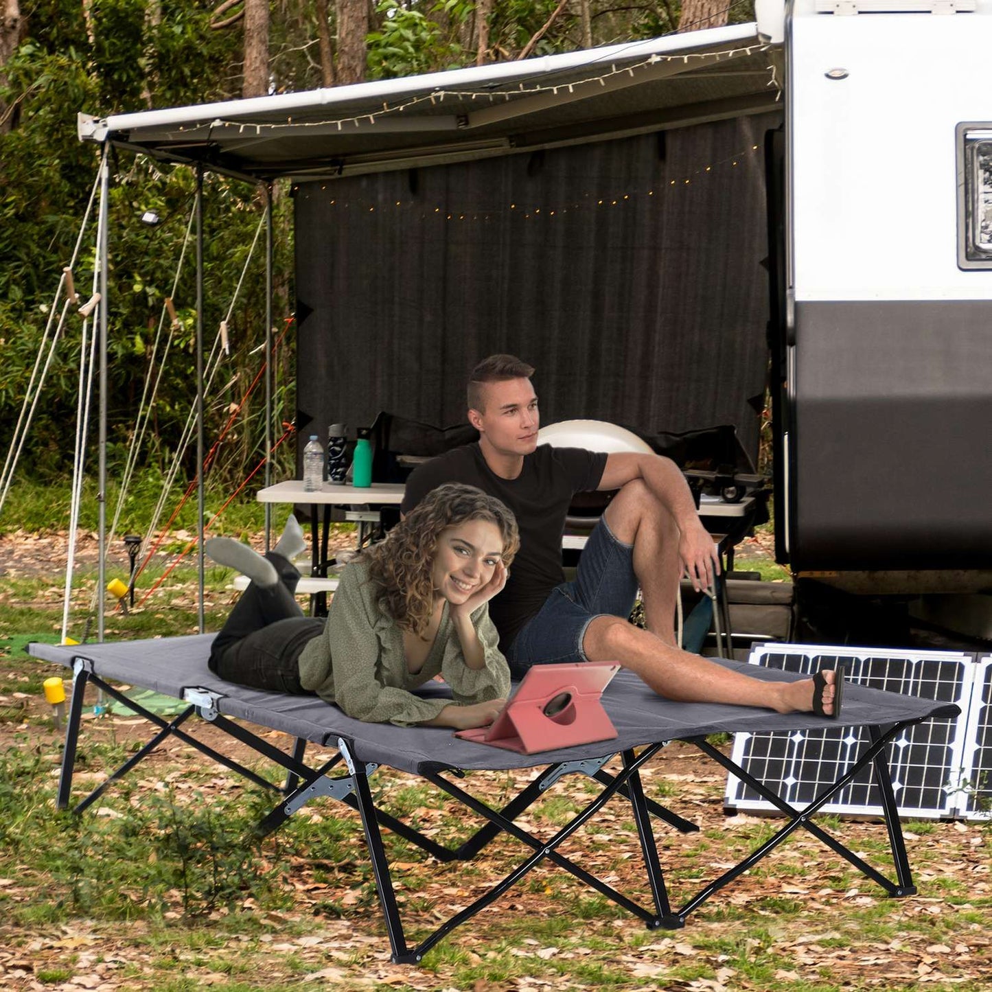 Folding camping bed for 2, 136 kg capacity, with bag