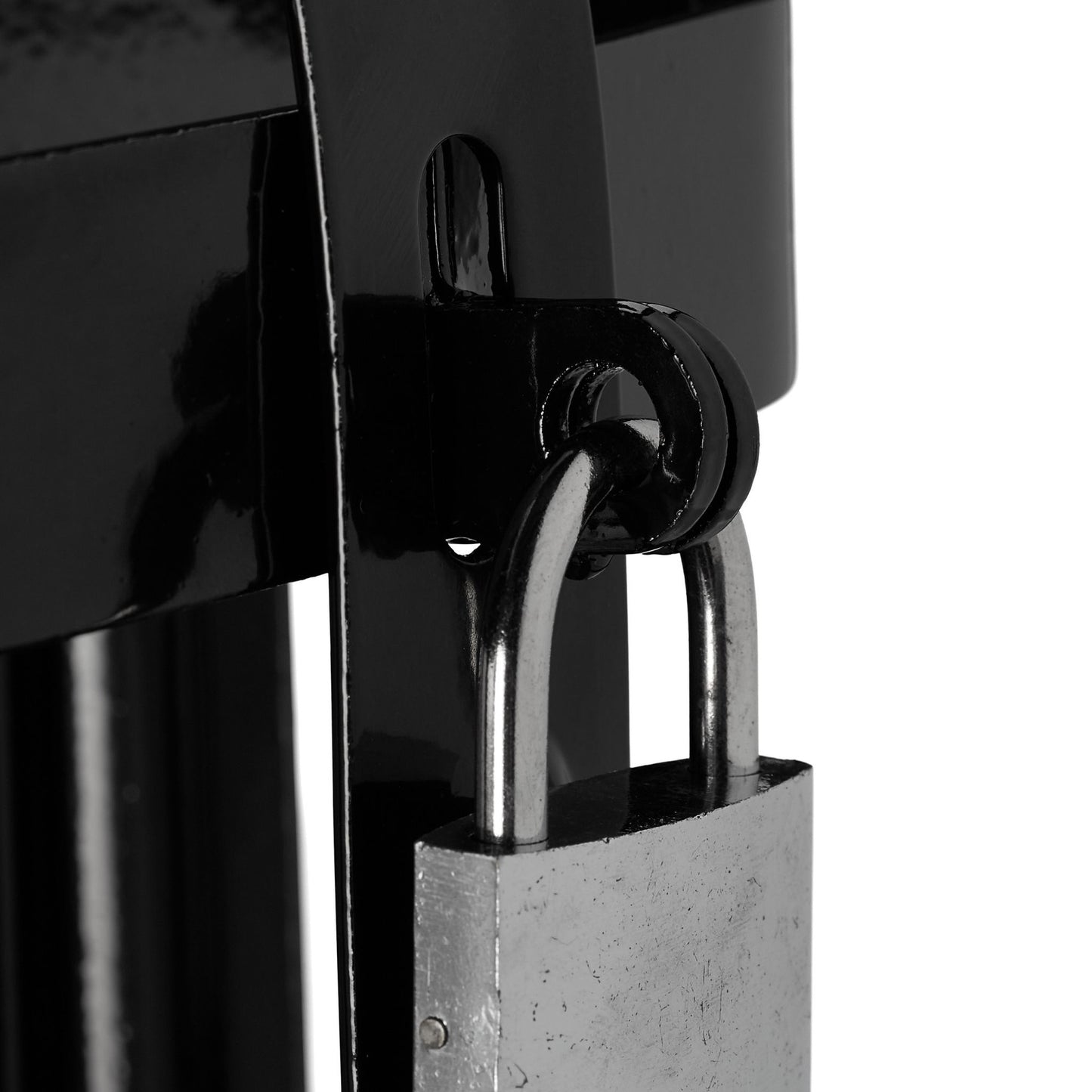 Can holder in metal