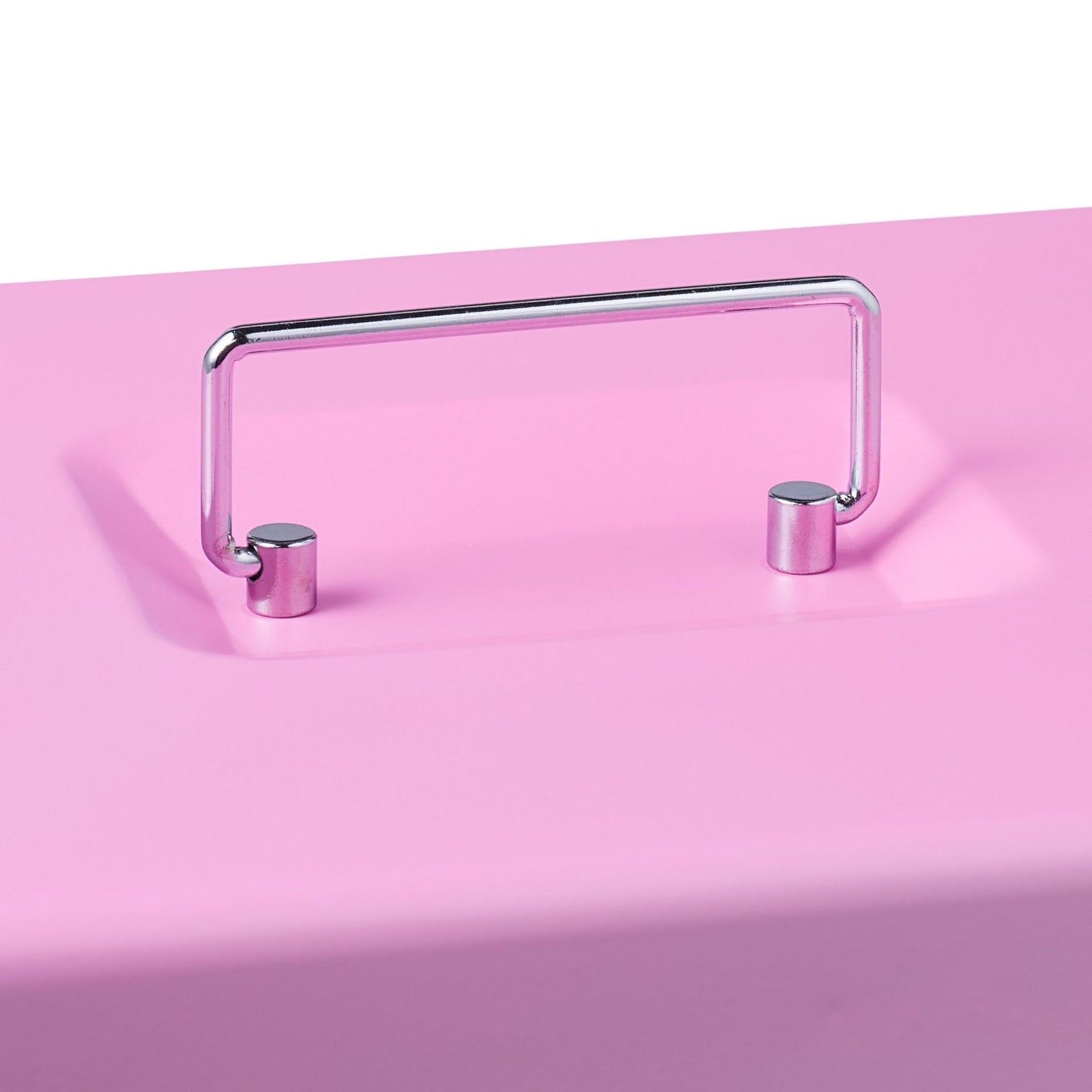 Cash drawer with combination