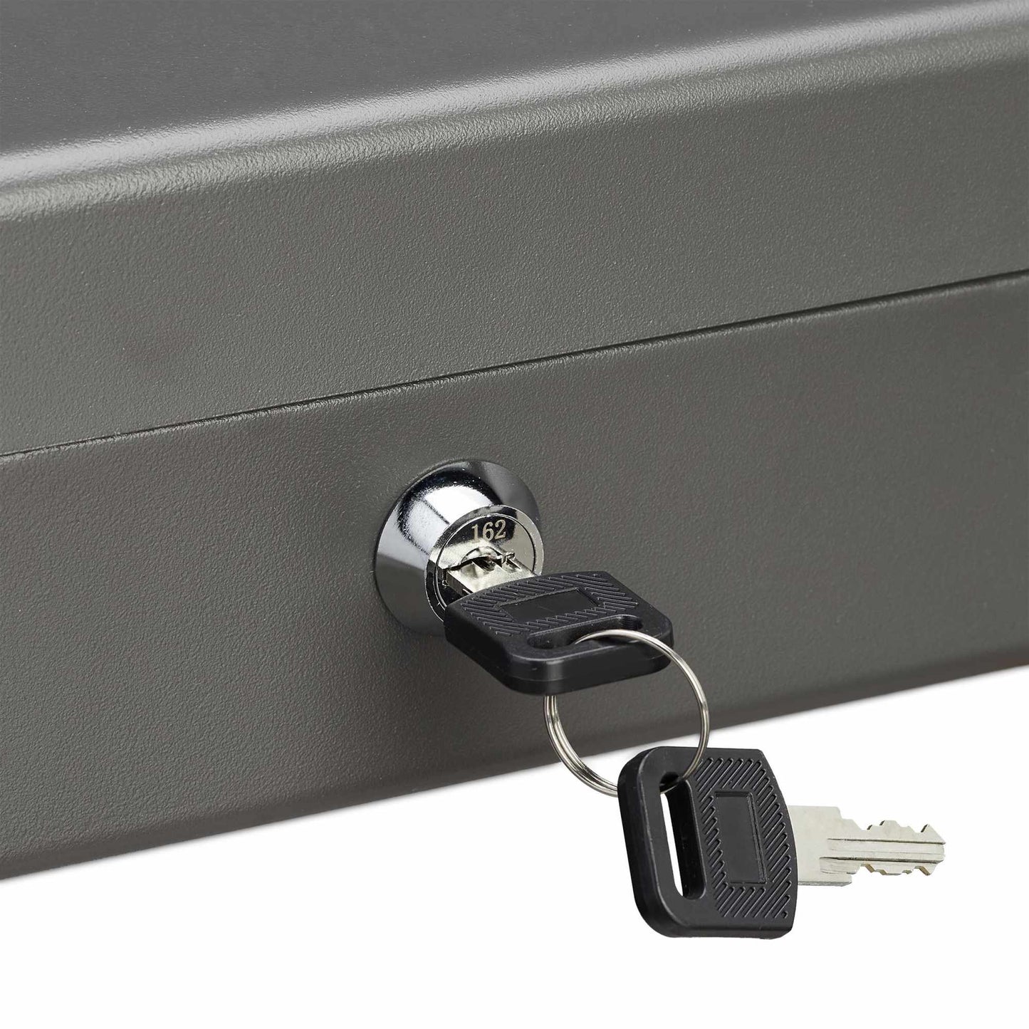 Cash drawer with lock