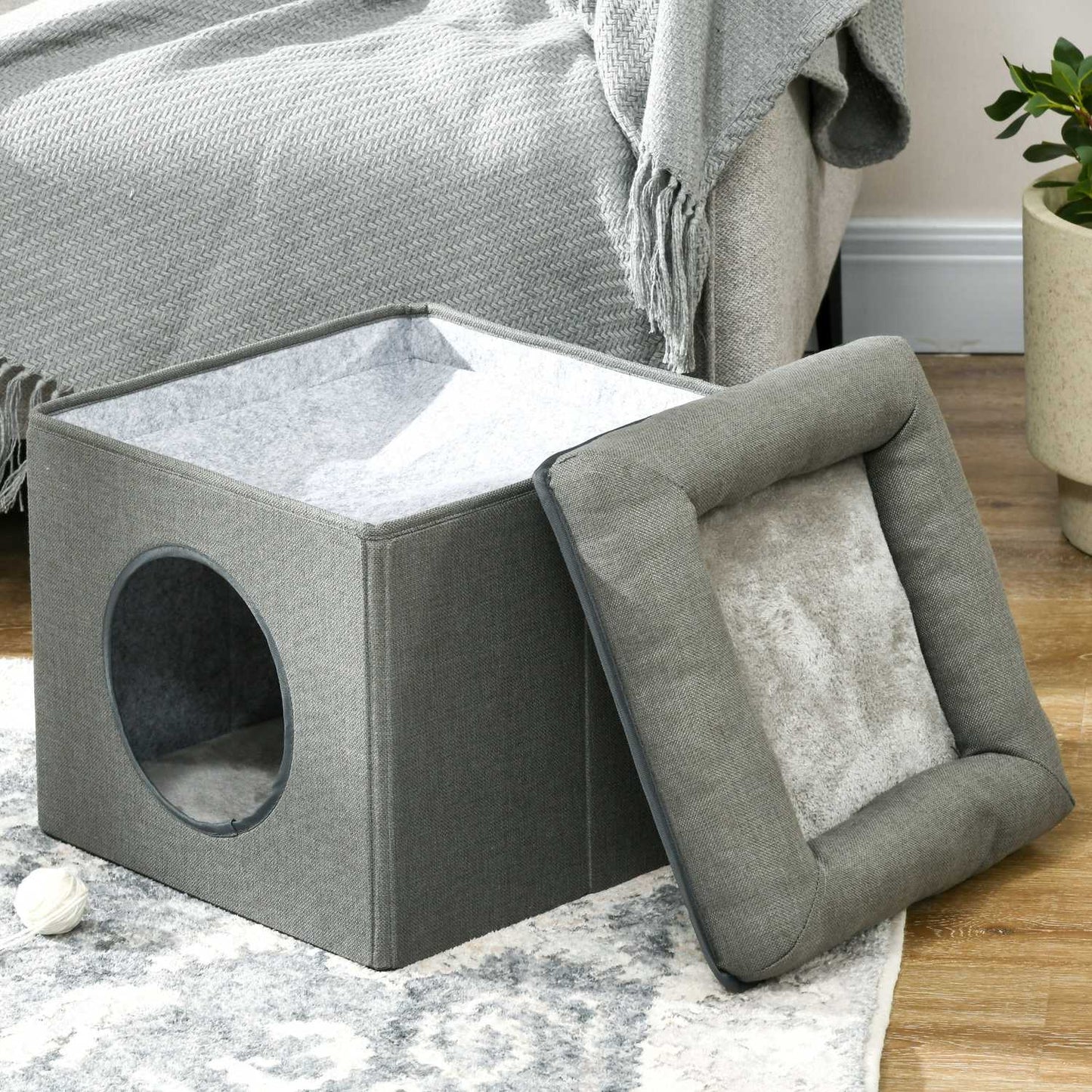 Two-story cat cave with cushion, suitable for cats up to 5 kg