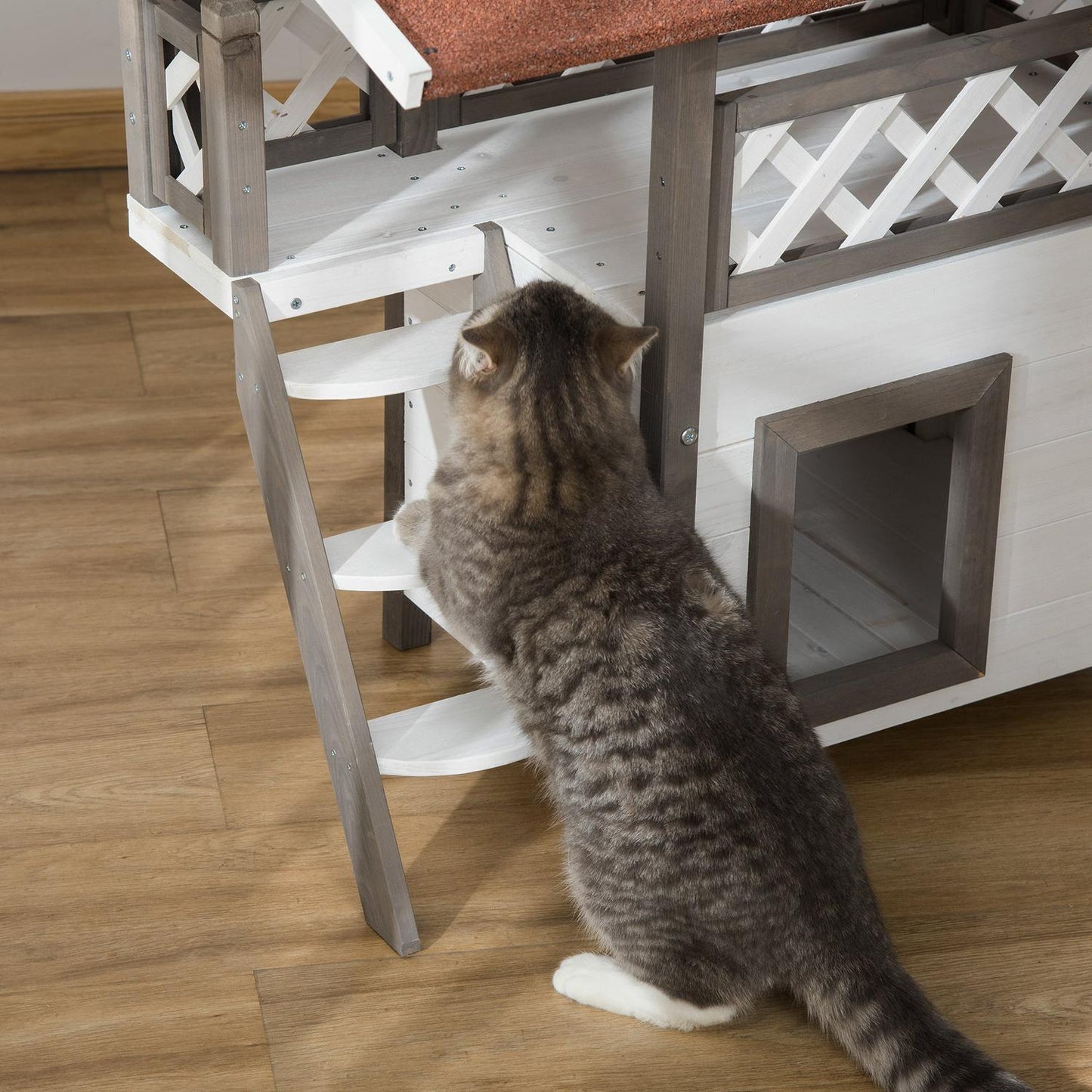 Cat House - Spruce Wood, insulated, indoor and outdoor use