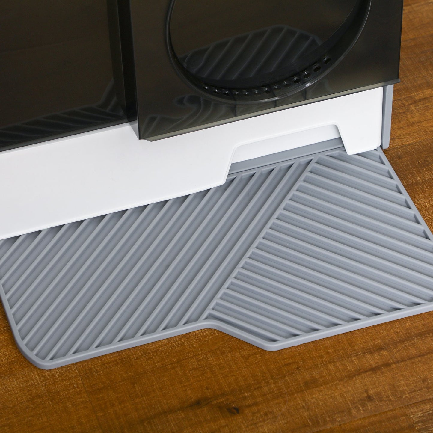 Cat box with hood and filter for cats up to 8 kg