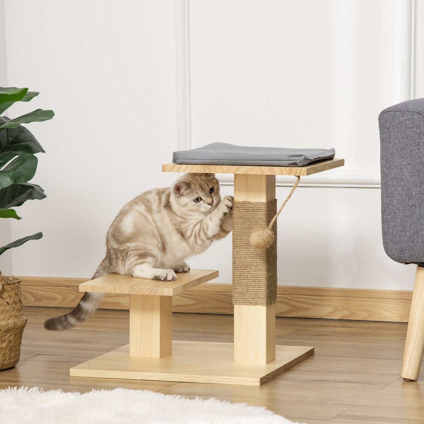 Indoor/outdoor cat tree with jute cushion, 2 platforms
