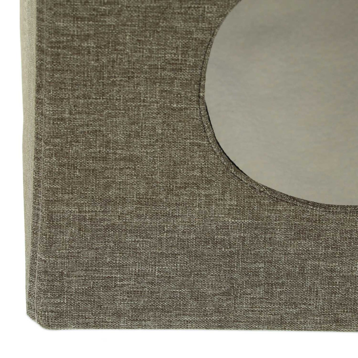 Cat hide with folding roof