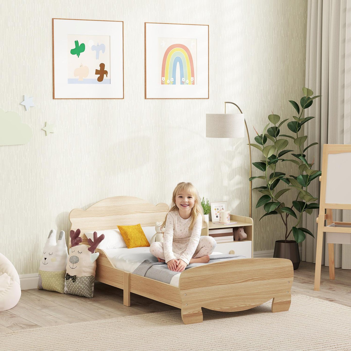 Solid Wood House Bed - Children's bed with guard rail, Bear Design
