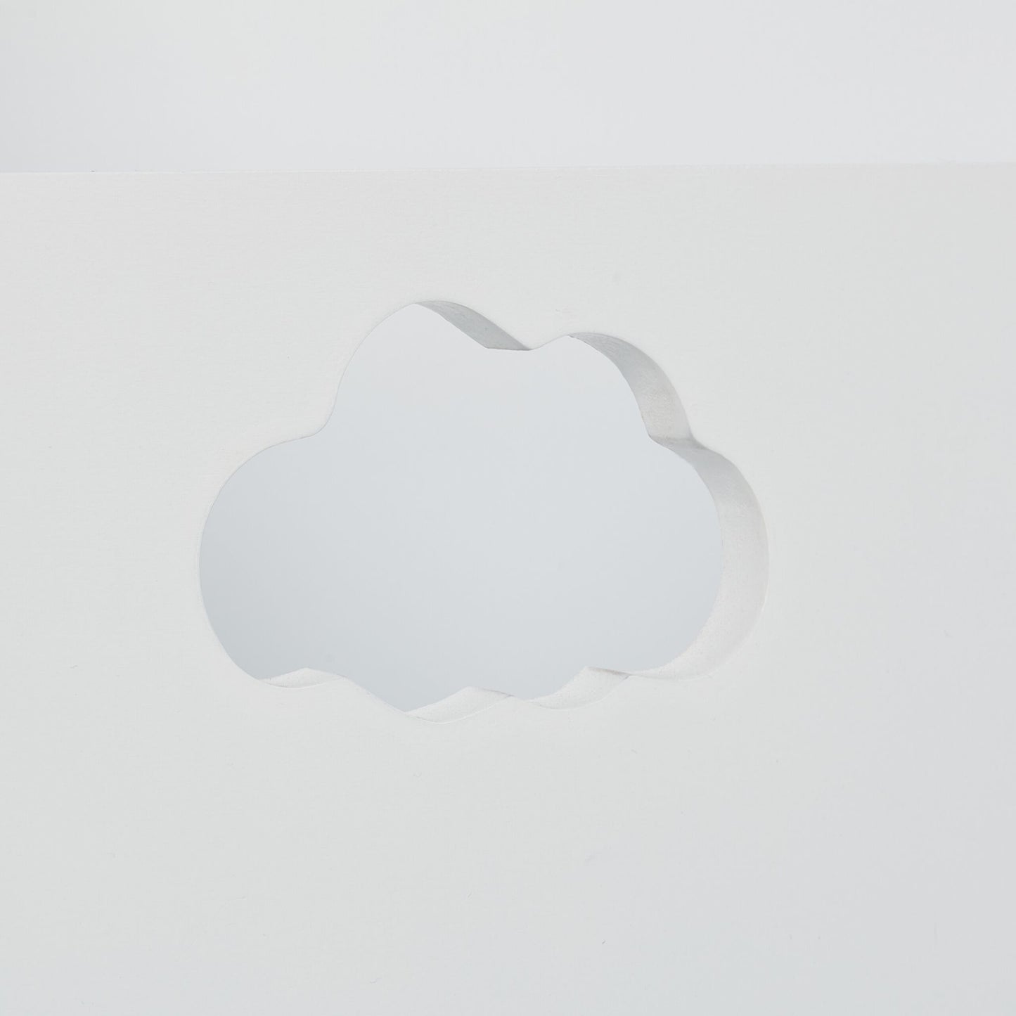 Children's bookshelf in white