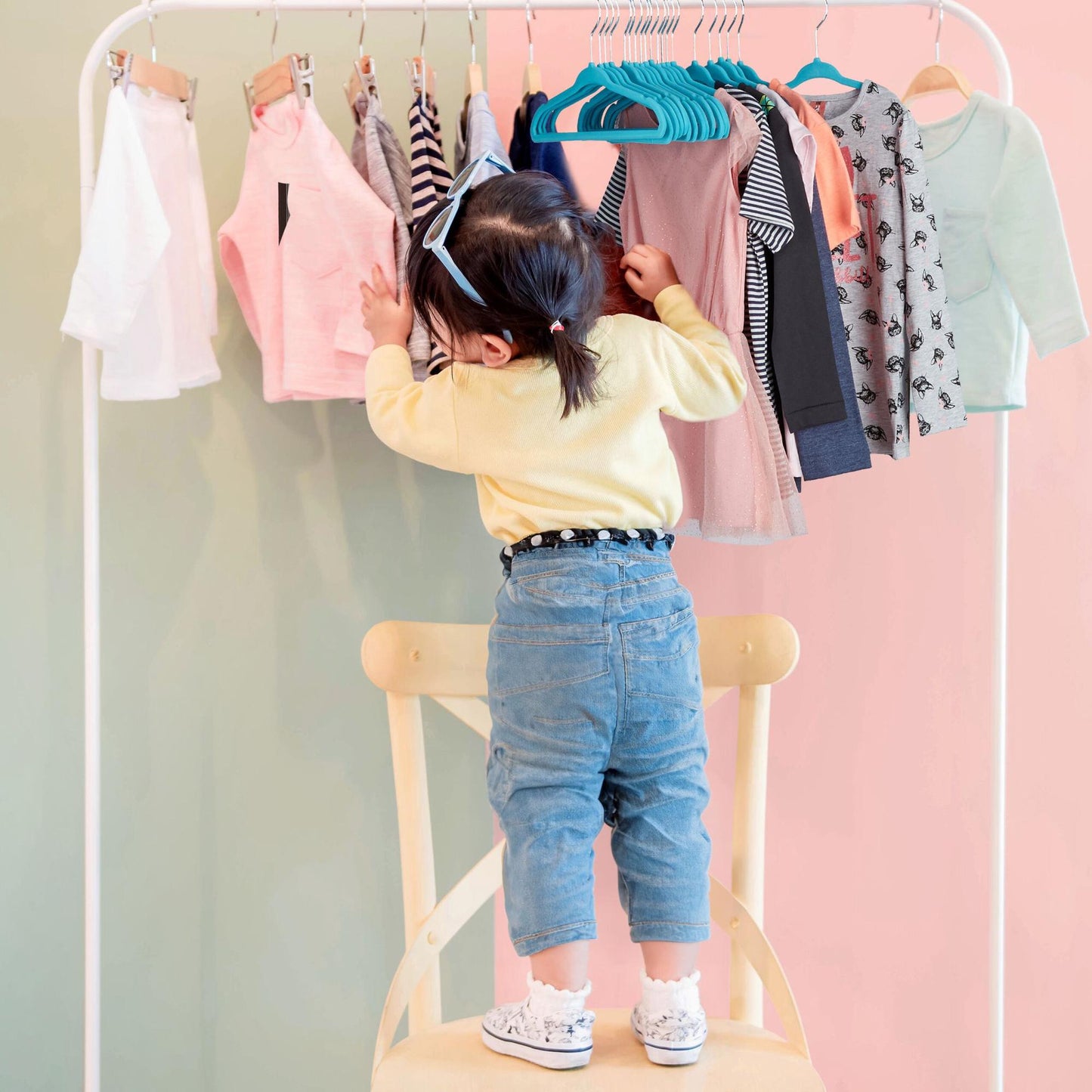 Children's hangers set of 20