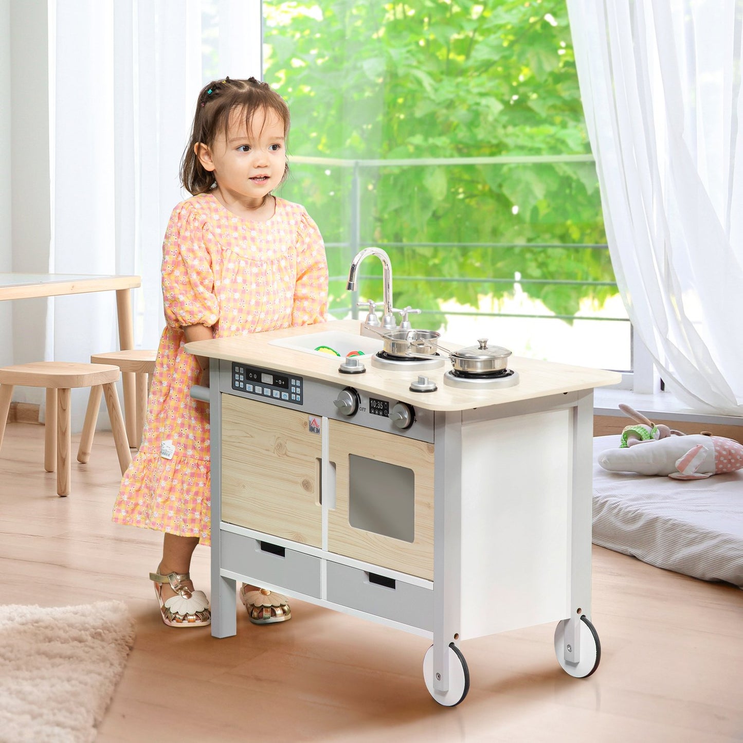 Children's play kitchen on wheels, wood, 70x40x66.5 cm, 7-piece set