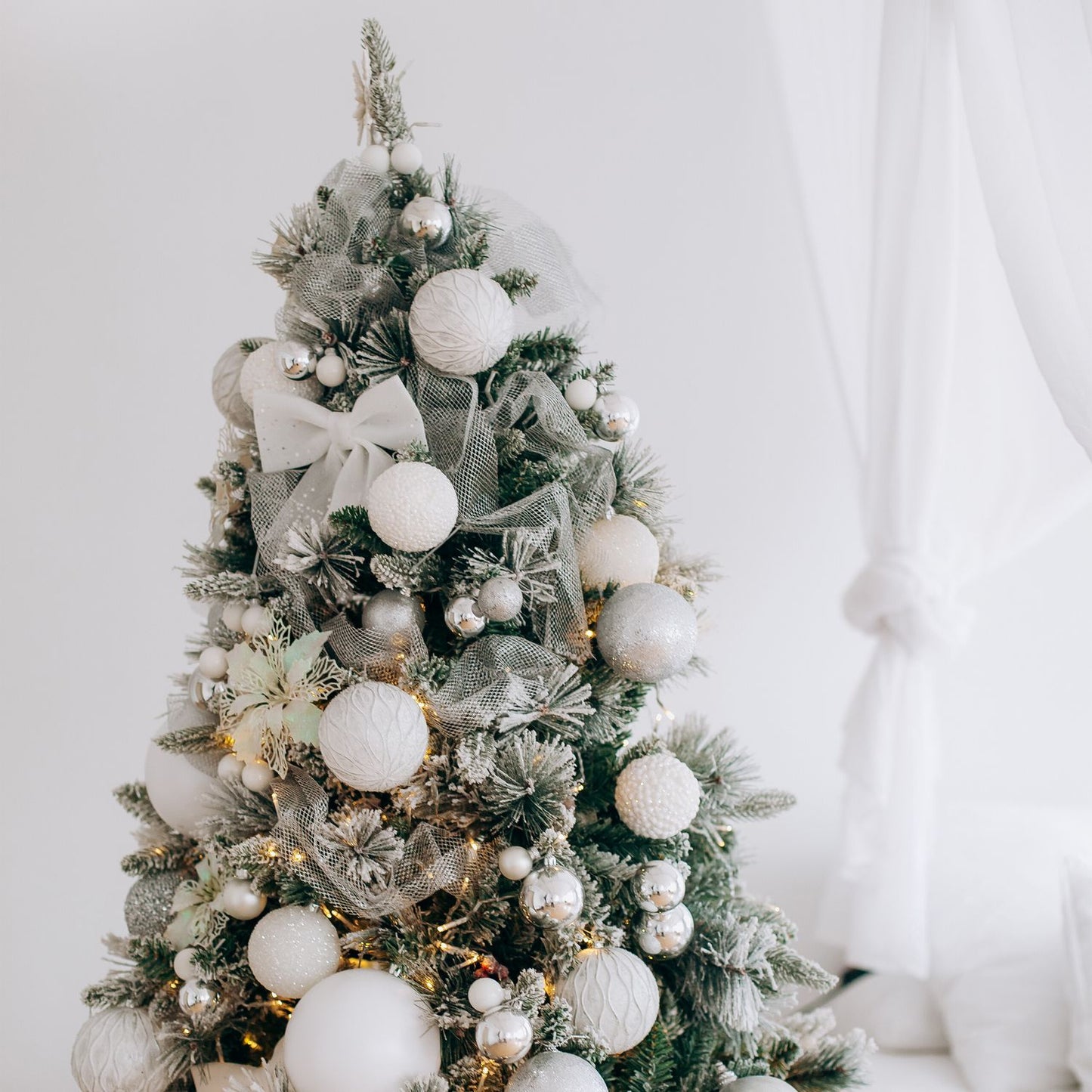 Christmas Tree Baubles Set, 96 Pieces, Plastic