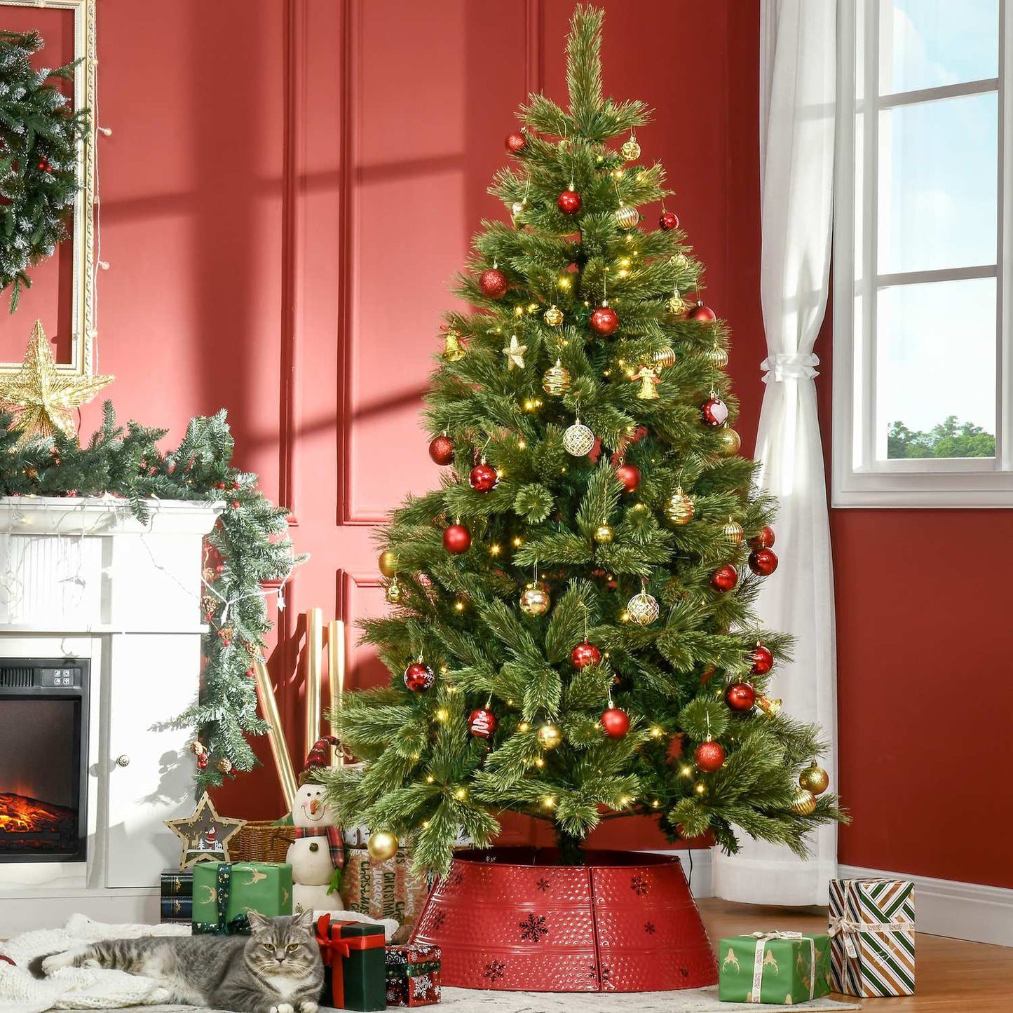 Artificial Christmas tree 180cm, 586 tips, 240 LED lights