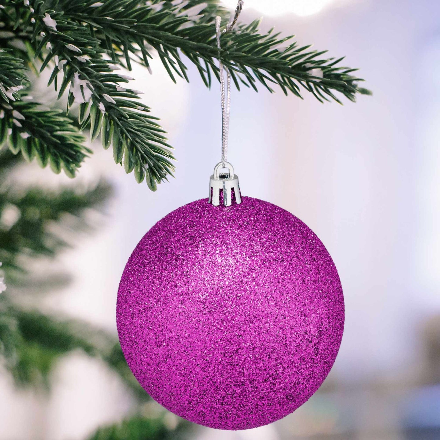 Christmas tree balls in a set of 110 pcs