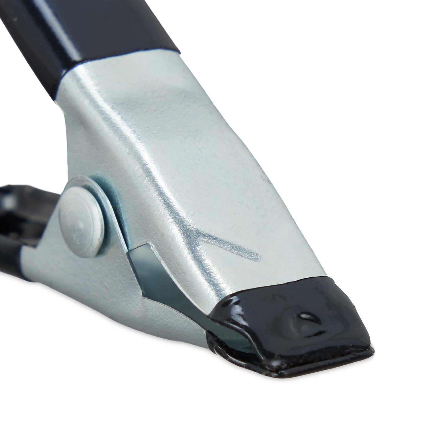 Clips in a set of 36