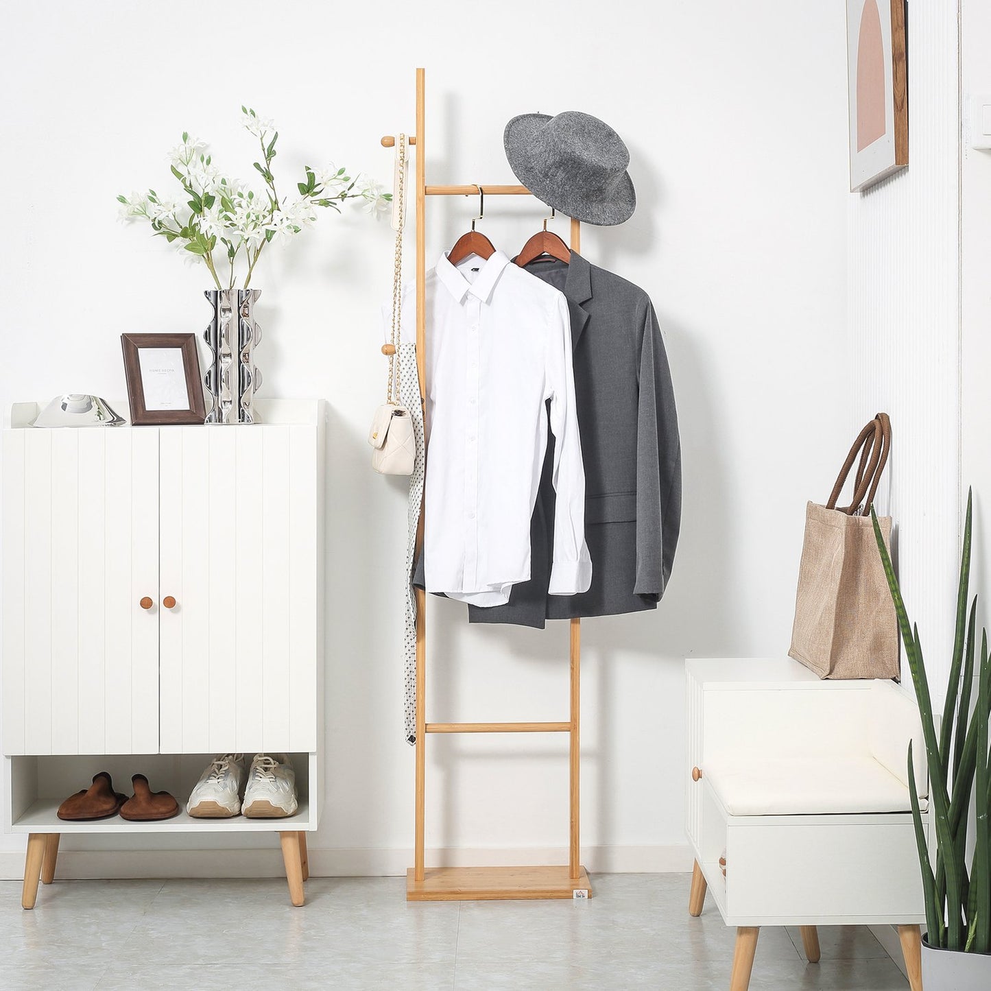 Natural bamboo coat hanger - 2 hooks, 3 rods, 36x24x168 cm