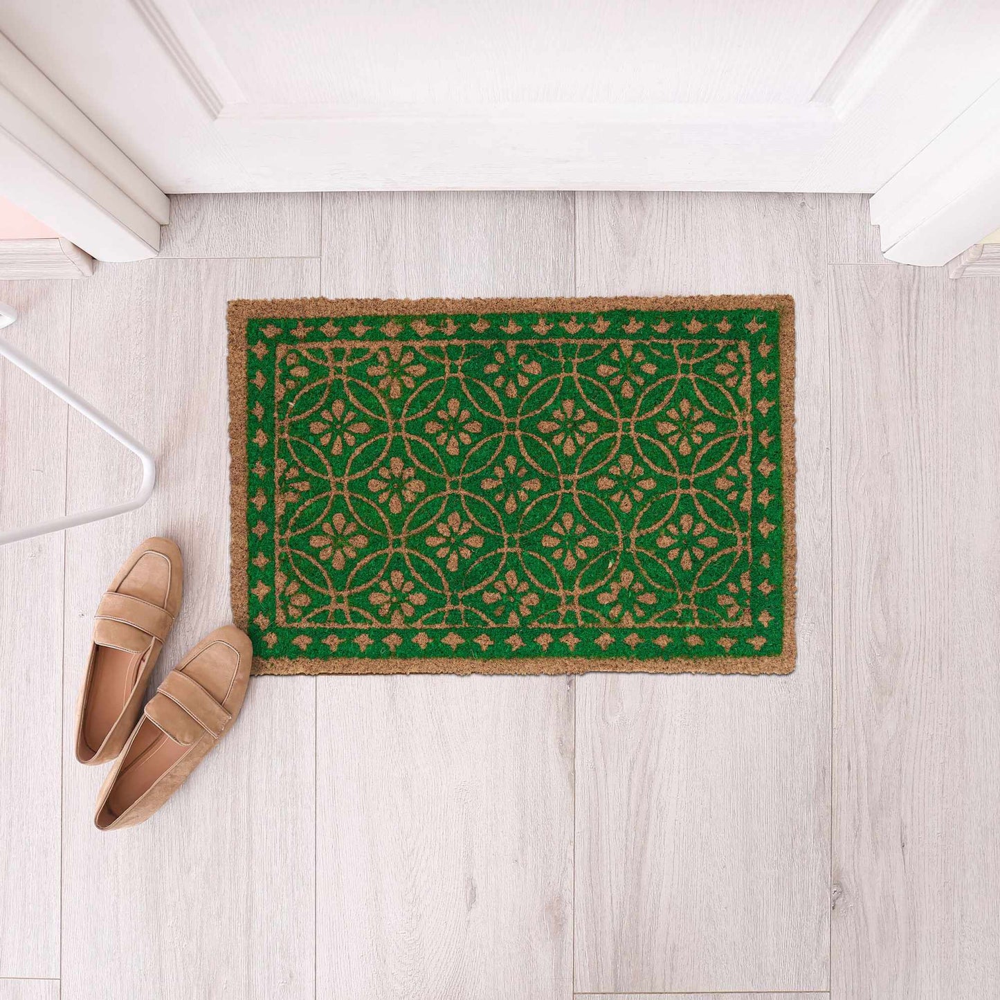 Coconut doormat floral pattern