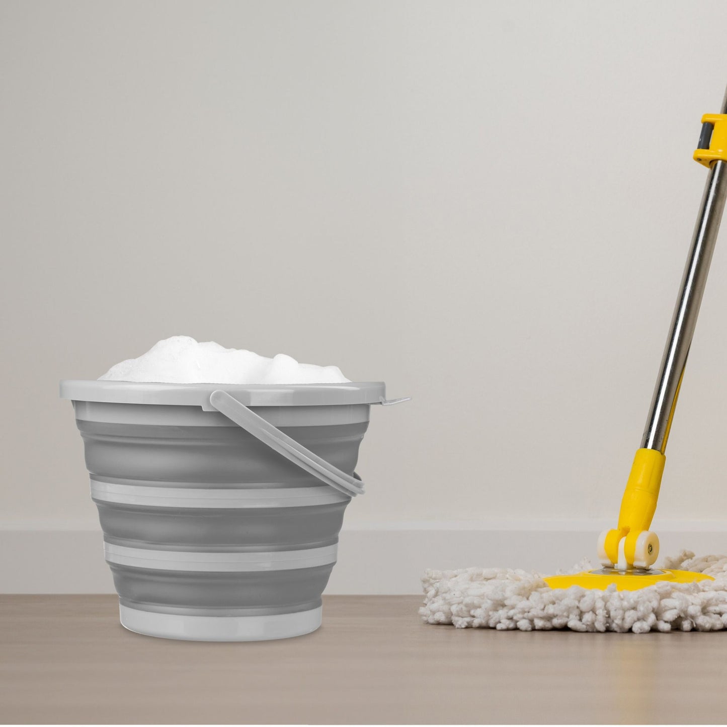 Collapsible bucket 10 litres