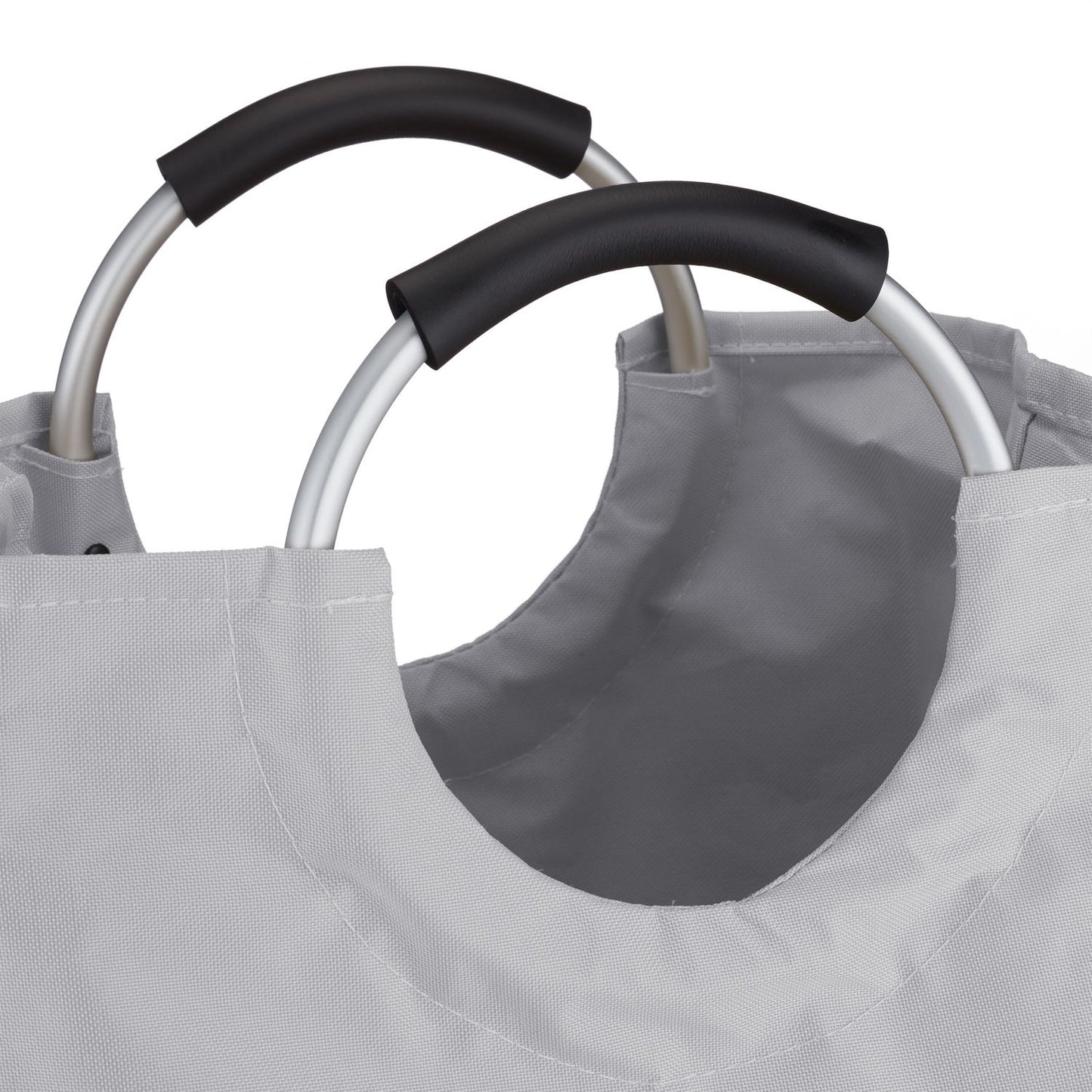 Collapsible laundry basket with handle
