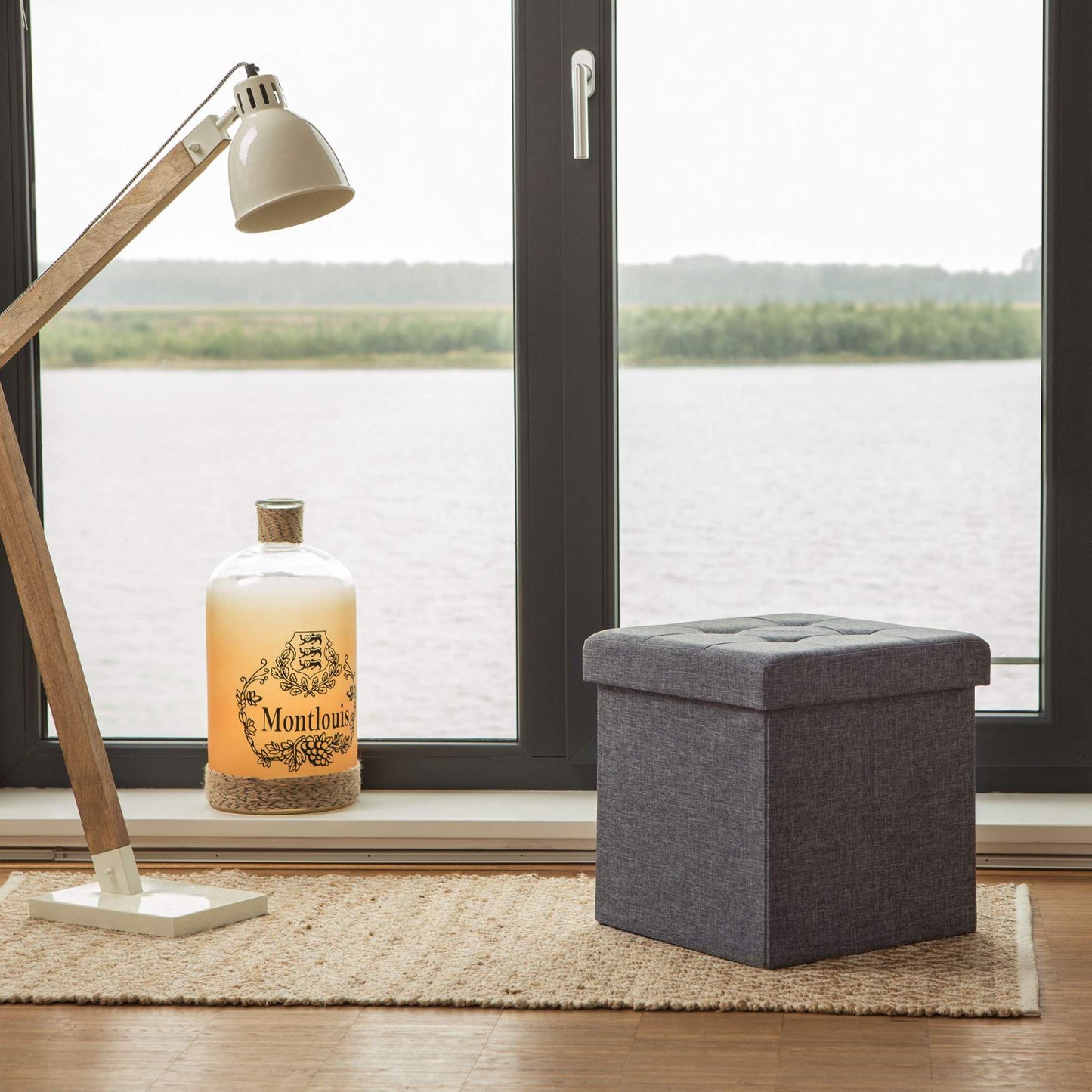 Collapsible stool with linen fabric storage