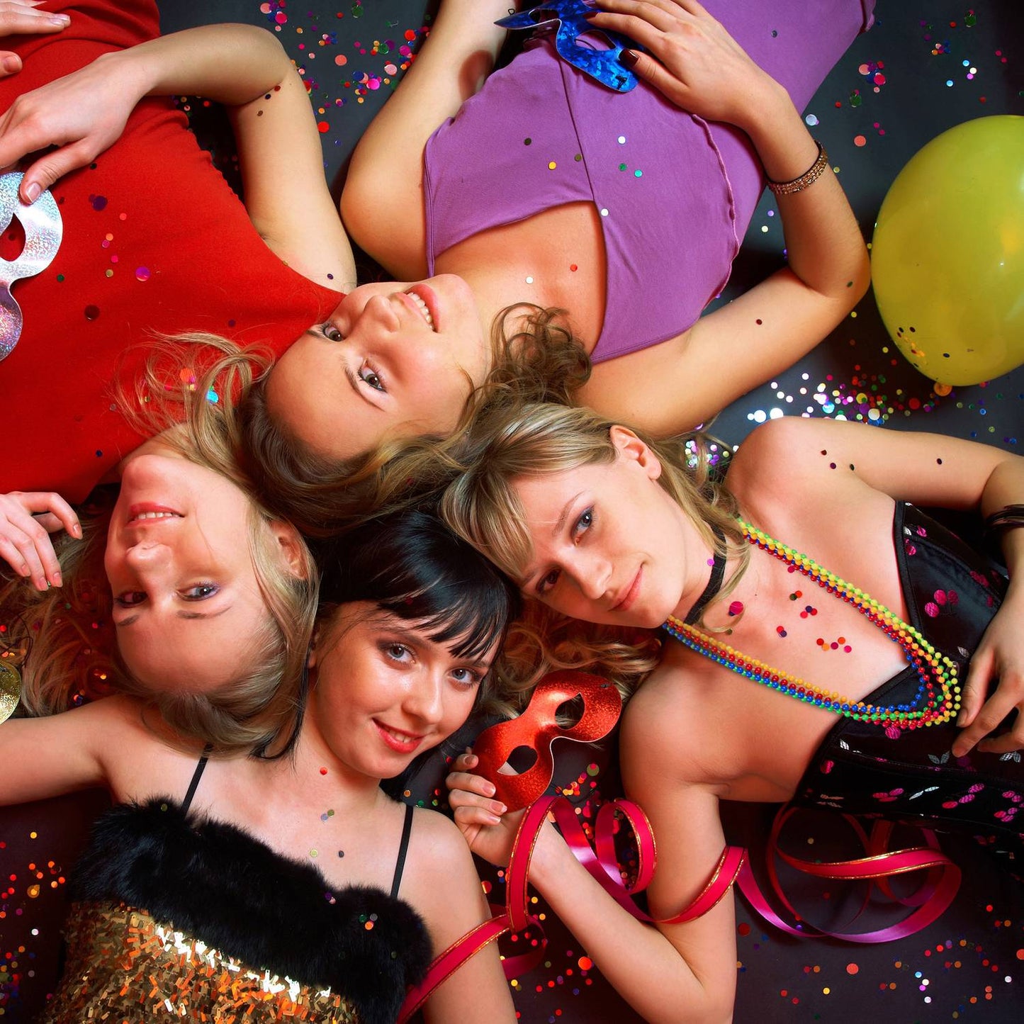 Colorful necklace with 12 neon beads