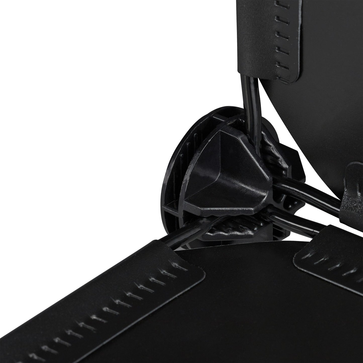 Connections for screwless shelf system