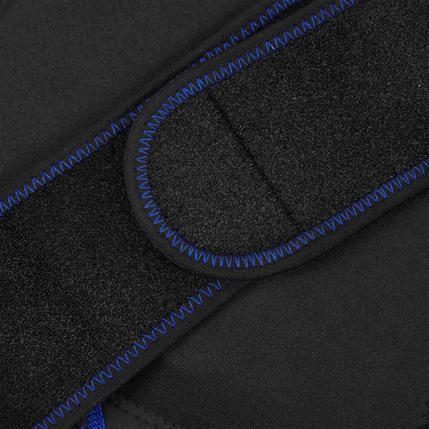 Cooling and heating pad with knee protection