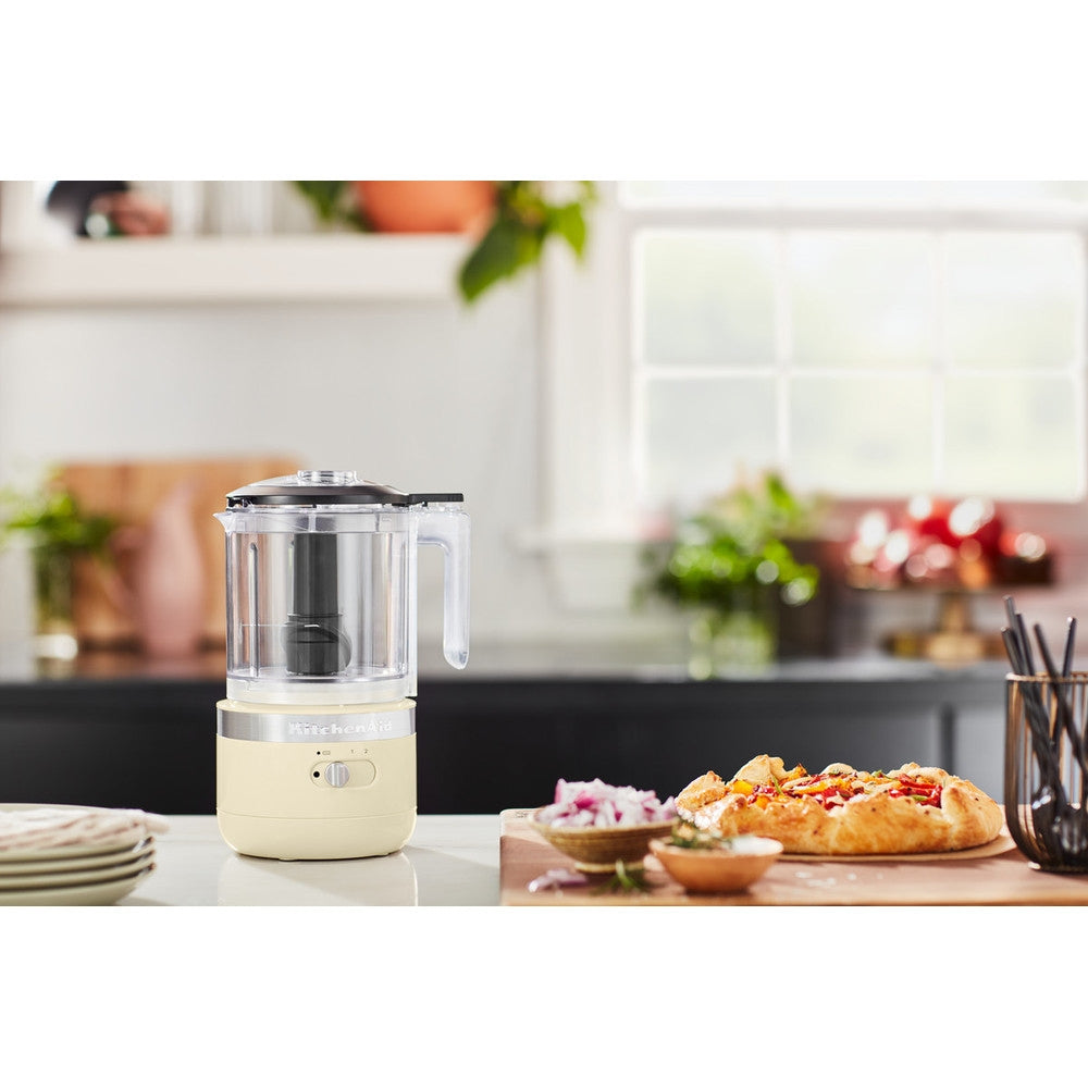 Cordless chopper 1.19 liters Almond cream