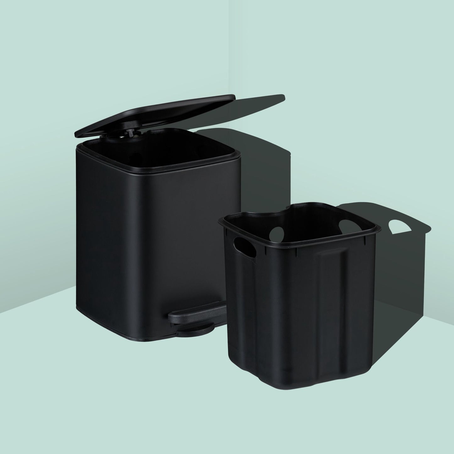 Cosmetic container 6 l