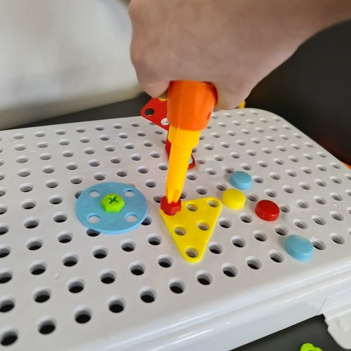 Creative mosaic with a screwdriver 22444