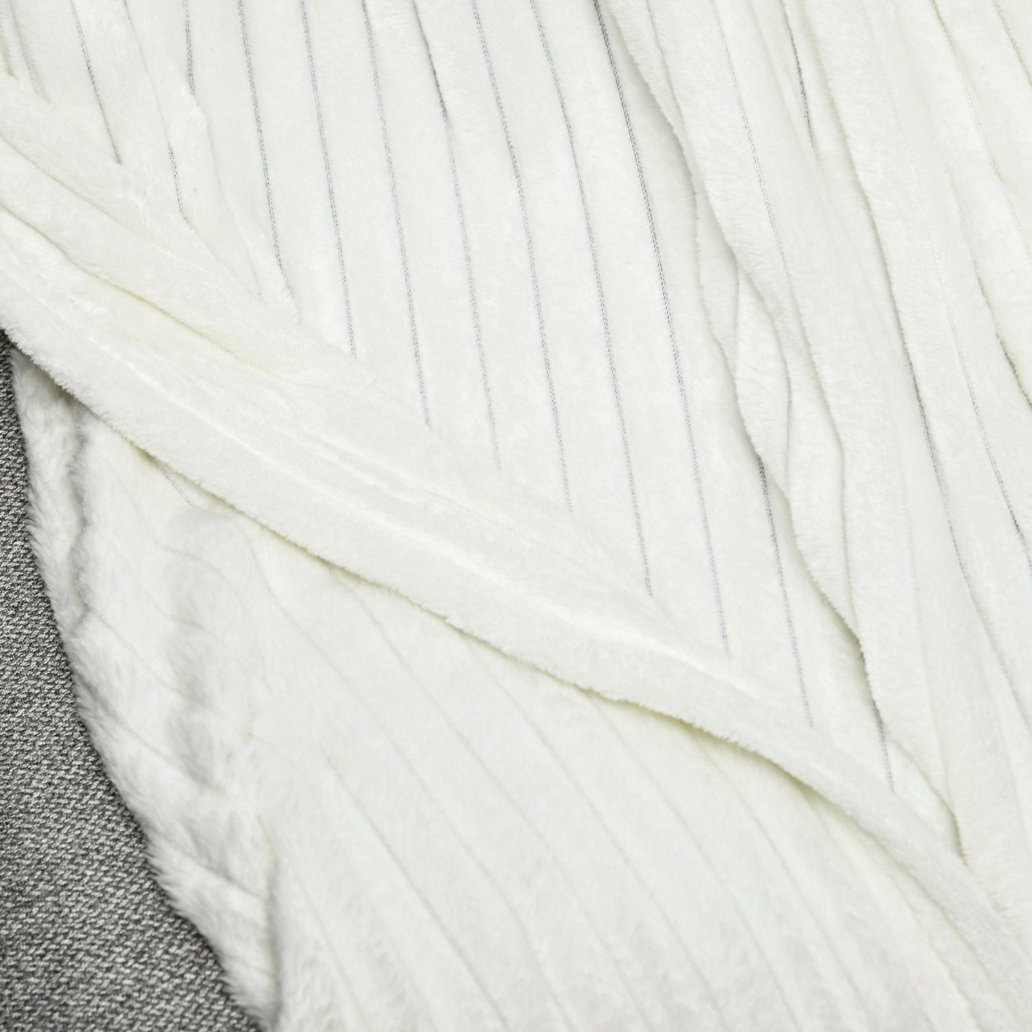 Fluffy fleece sofa Bed blanket, cream, 203 x 152 cm