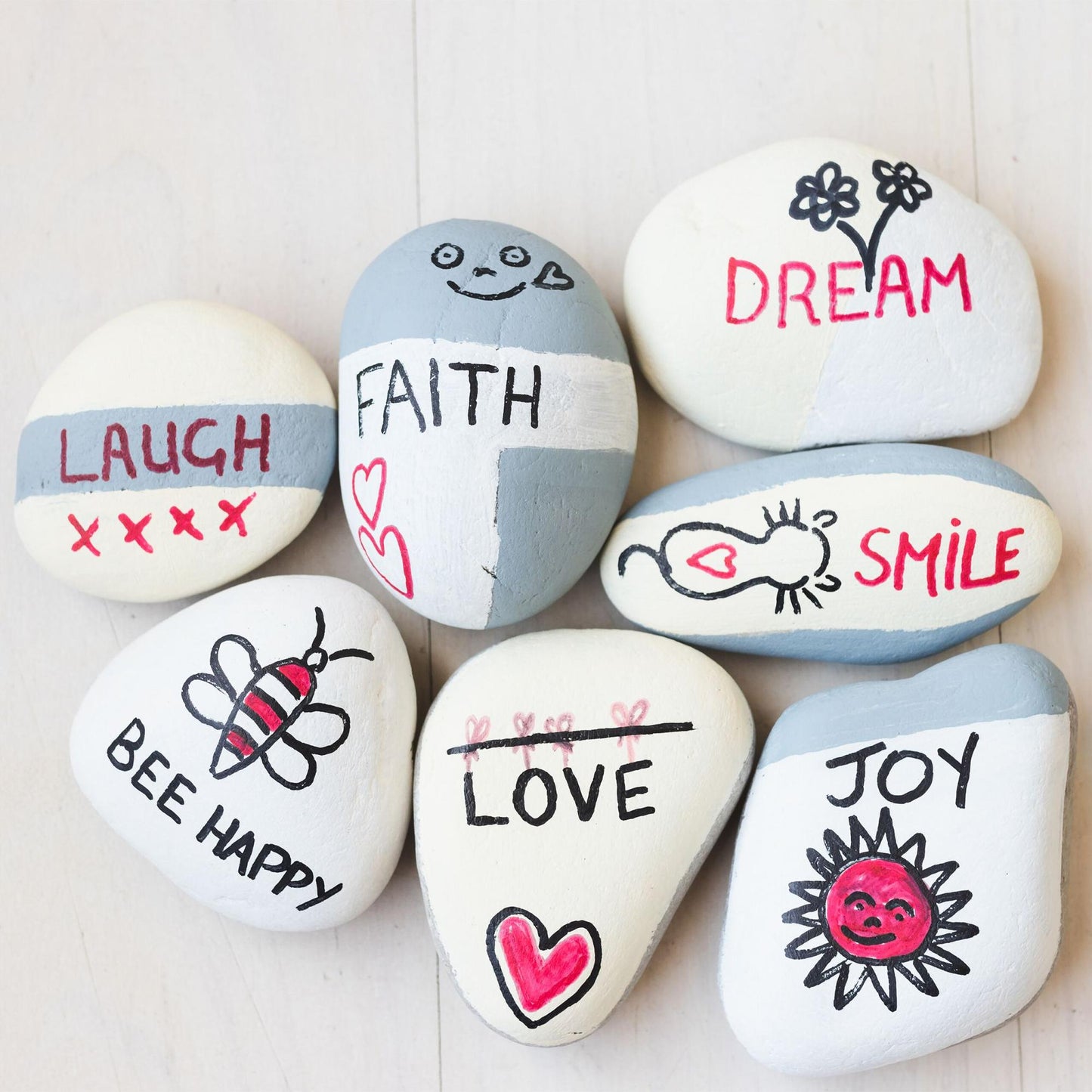Dark Grey Paintable Stones, 3 kg – Creative Crafting