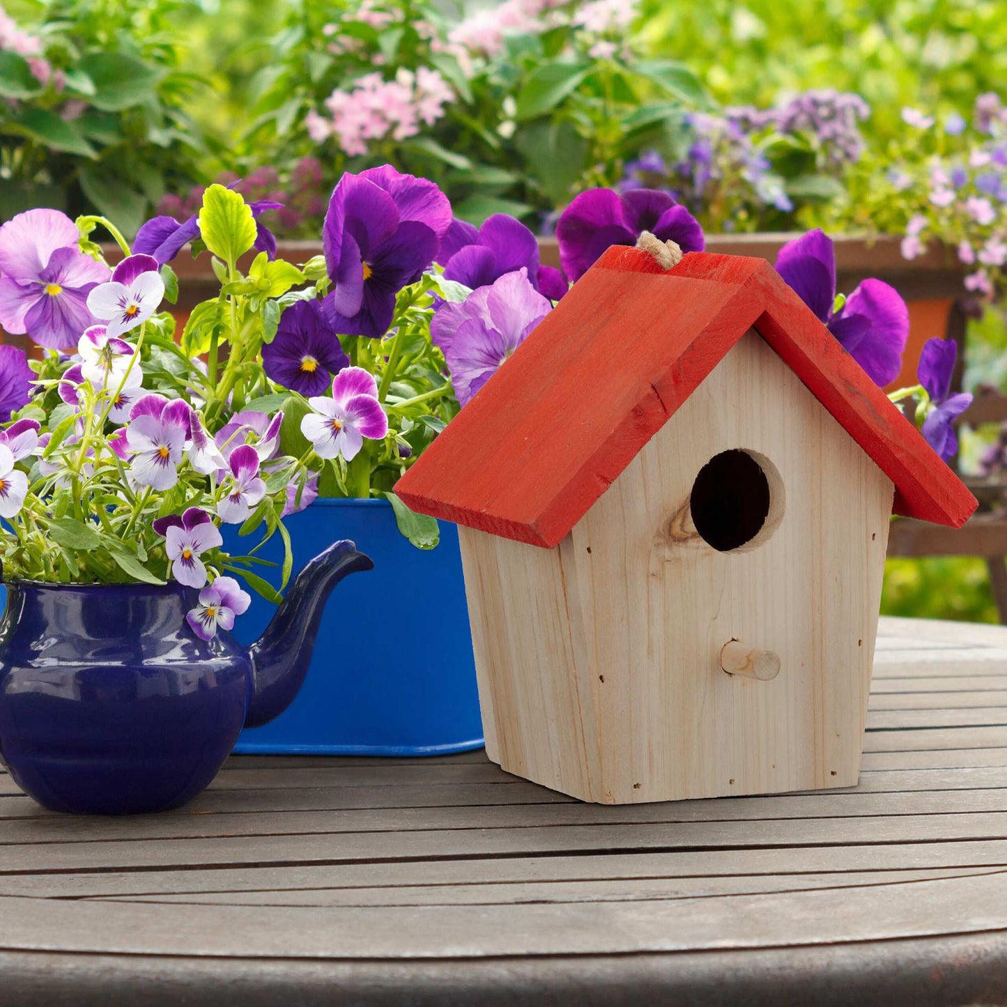 Deco Birdhouse Red Roof