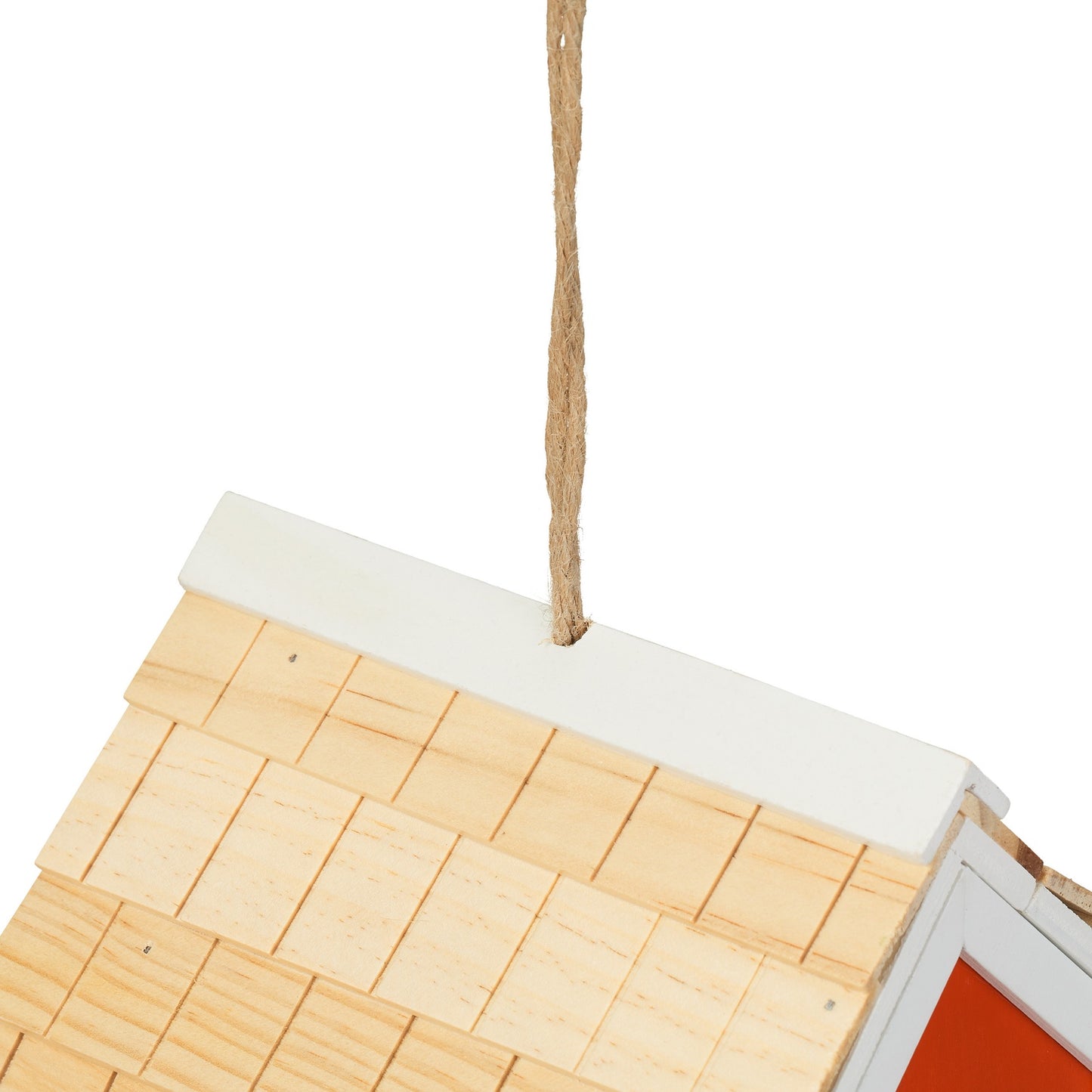 <p>This weatherproof birdhouse offers a cozy refuge for small birds while enhancing your garden's charm. Crafted from durable poplar and pine, it blends seamlessly into any outdoor setting.</p>

<ul>
<li>Enhance your garden with detailed country style des