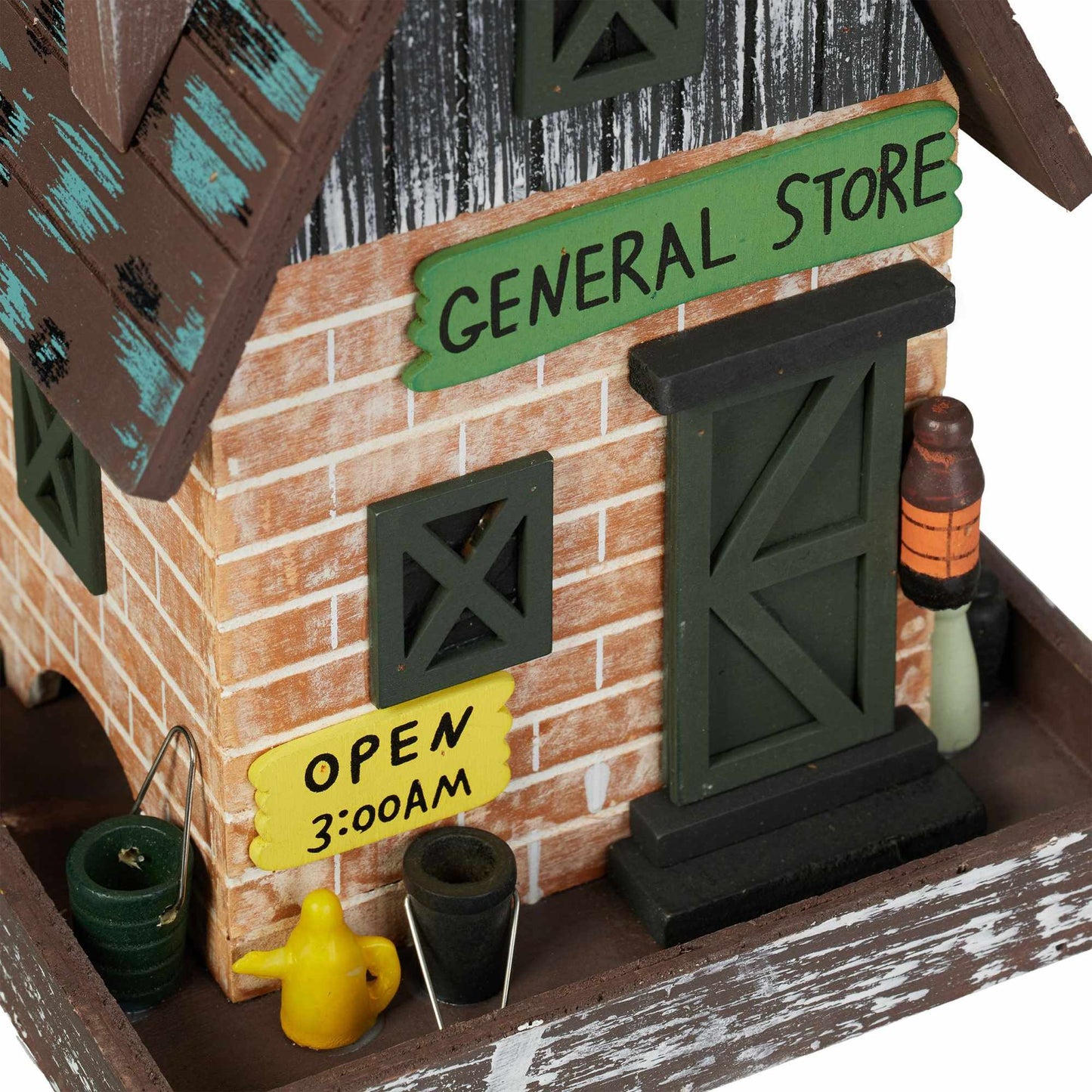 Decorative birdhouse shop design