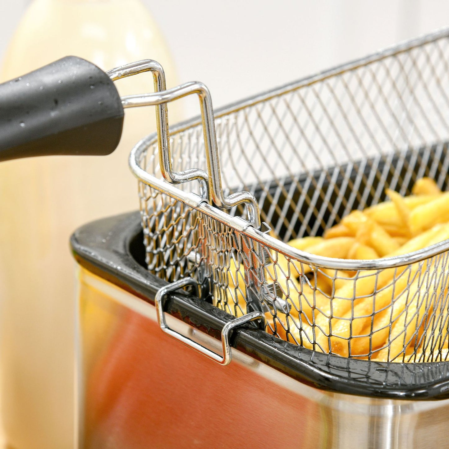 Deep fryer, 3 liters, 2,000W power, transparent lid, cool handle, black
